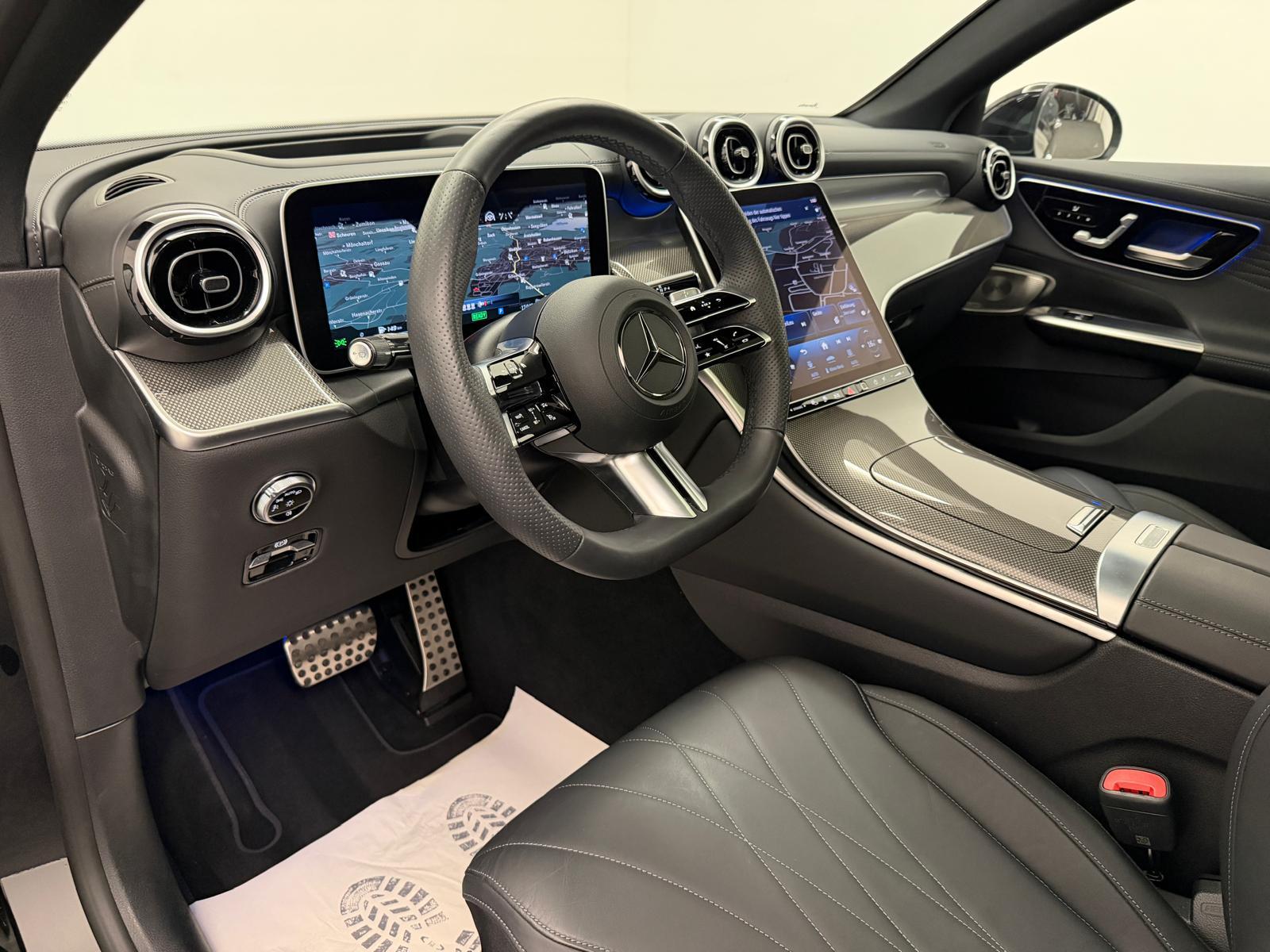 MERCEDES-BENZ GLC 400 e AMG Line 4matic Coupé-image-9