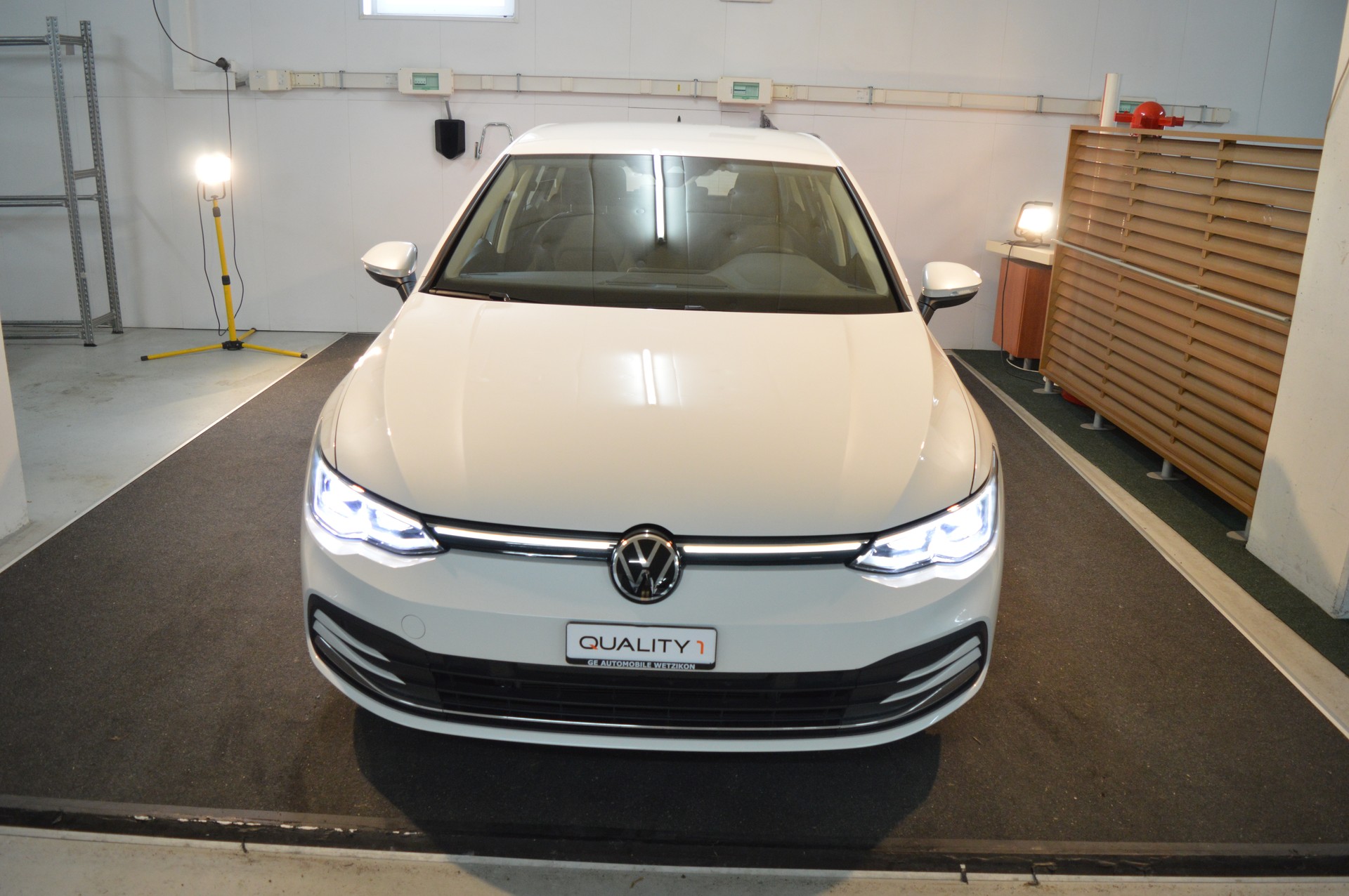 VW Golf 2.0 TDI Style DSG-image-2