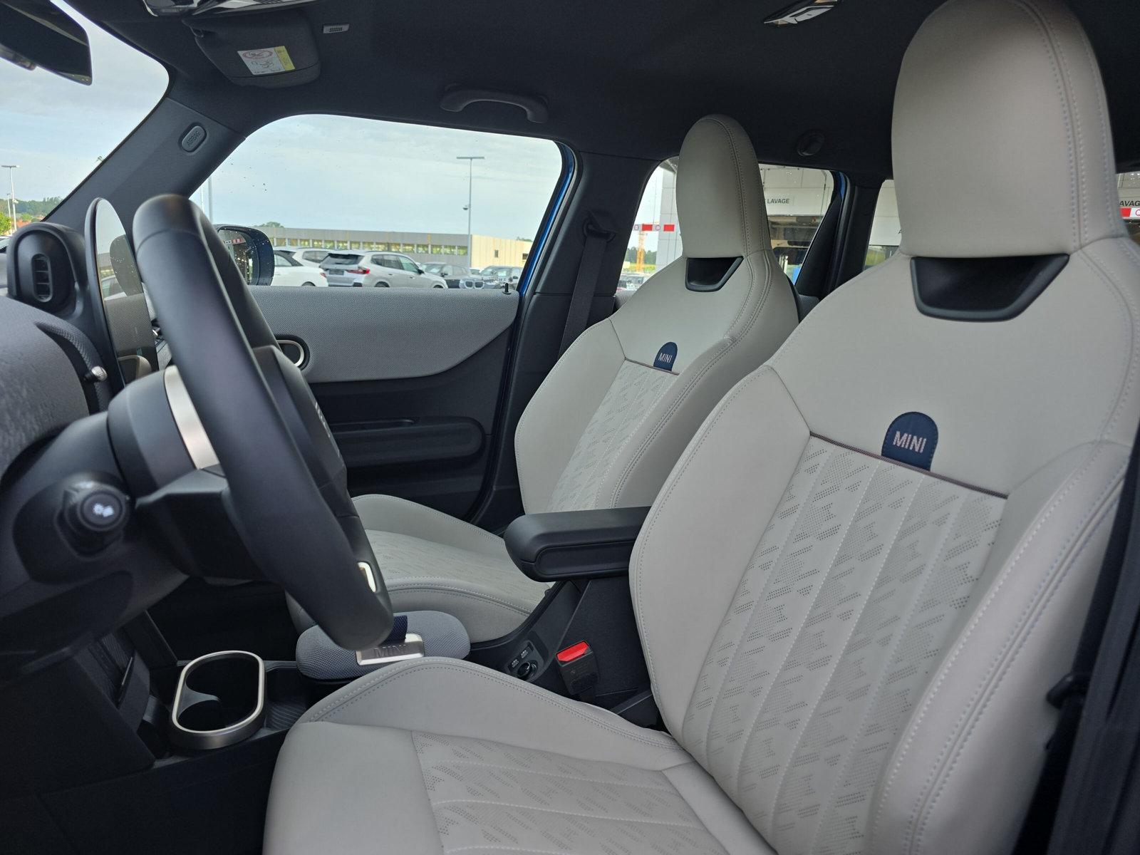 MINI Cooper C F65 1.5i (CH)-image-25