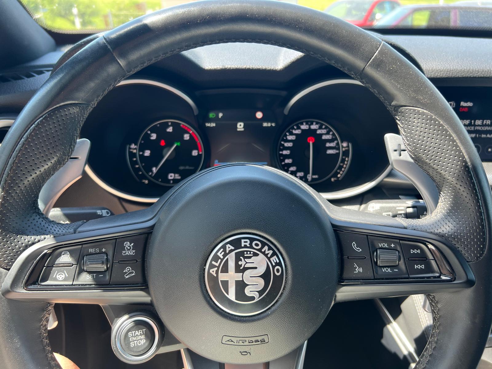 ALFA ROMEO Stelvio 2.2 JTDM Pack Veloce Q4-image-7