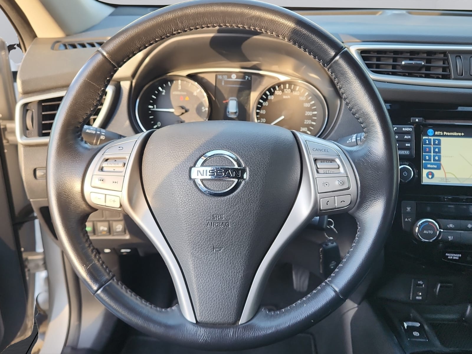 NISSAN X-Trail 2.0 dCi tekna Xtronic CVT ALL-MODE 4x4-image-10
