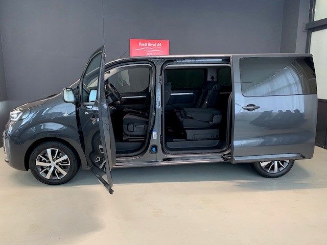 TOYOTA PROACE Verso L1 2.2 D Trend-image-3