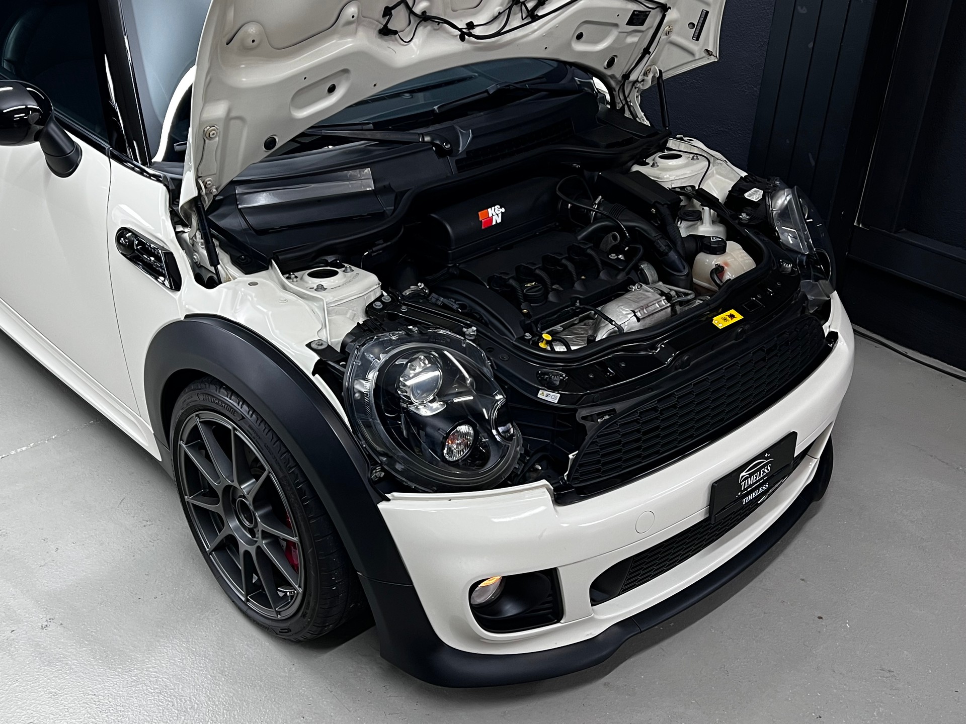 MINI Cooper John Cooper Works-image-2
