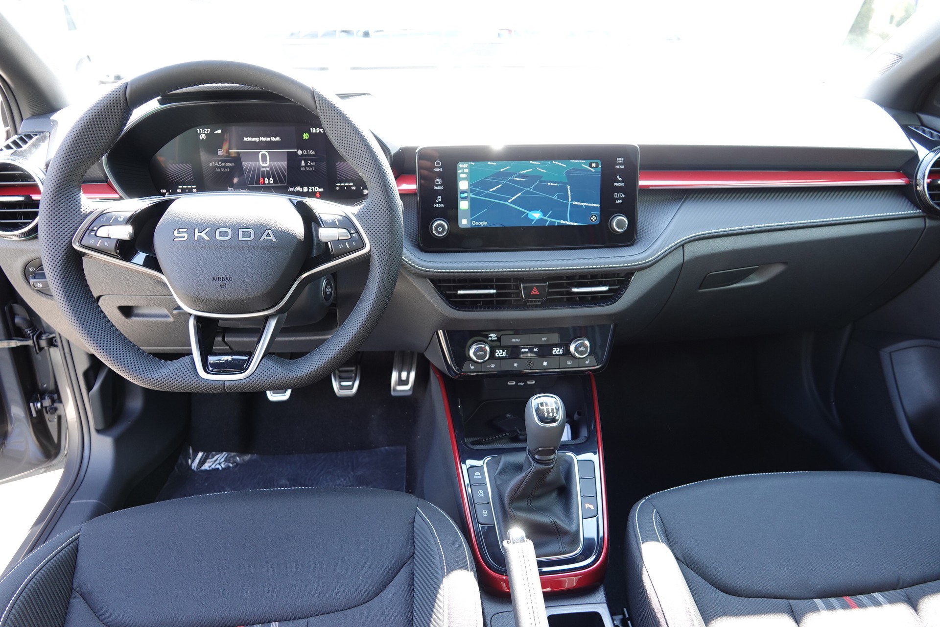 SKODA Fabia 1.0 TSI Monte Carlo-image-9