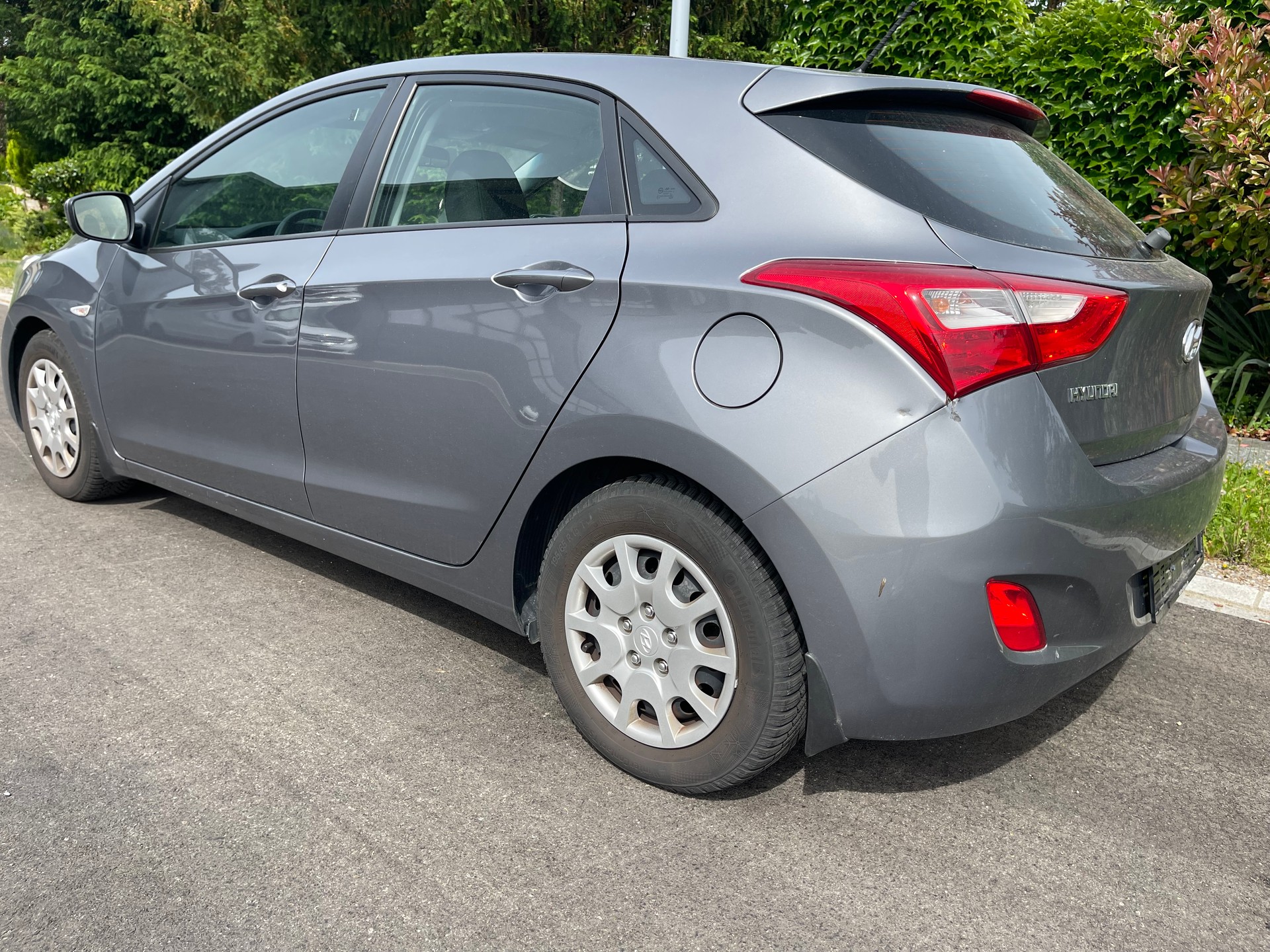 HYUNDAI i30 1.4 Comfort-image-3