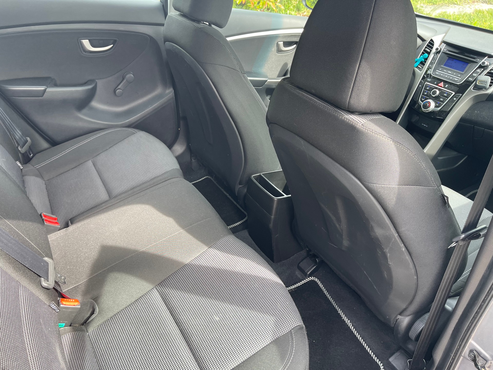 HYUNDAI i30 1.4 Comfort-image-12