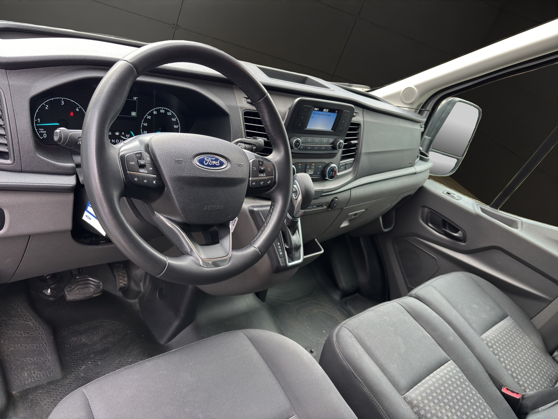 FORD Transit Van 350 L3 Trend 2.0 TDCi 130 FWD A-image-12