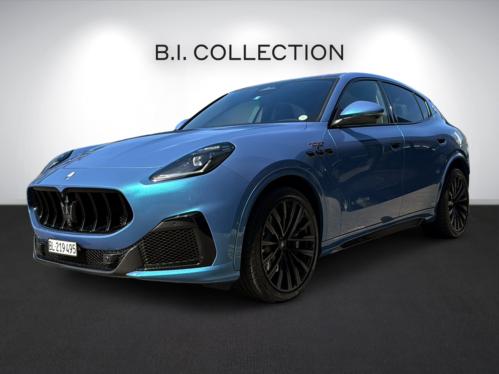 MASERATI GRECALE TROFEO 3.0 V6 FUORISERIE DARK AURORA BOREALE-image-0