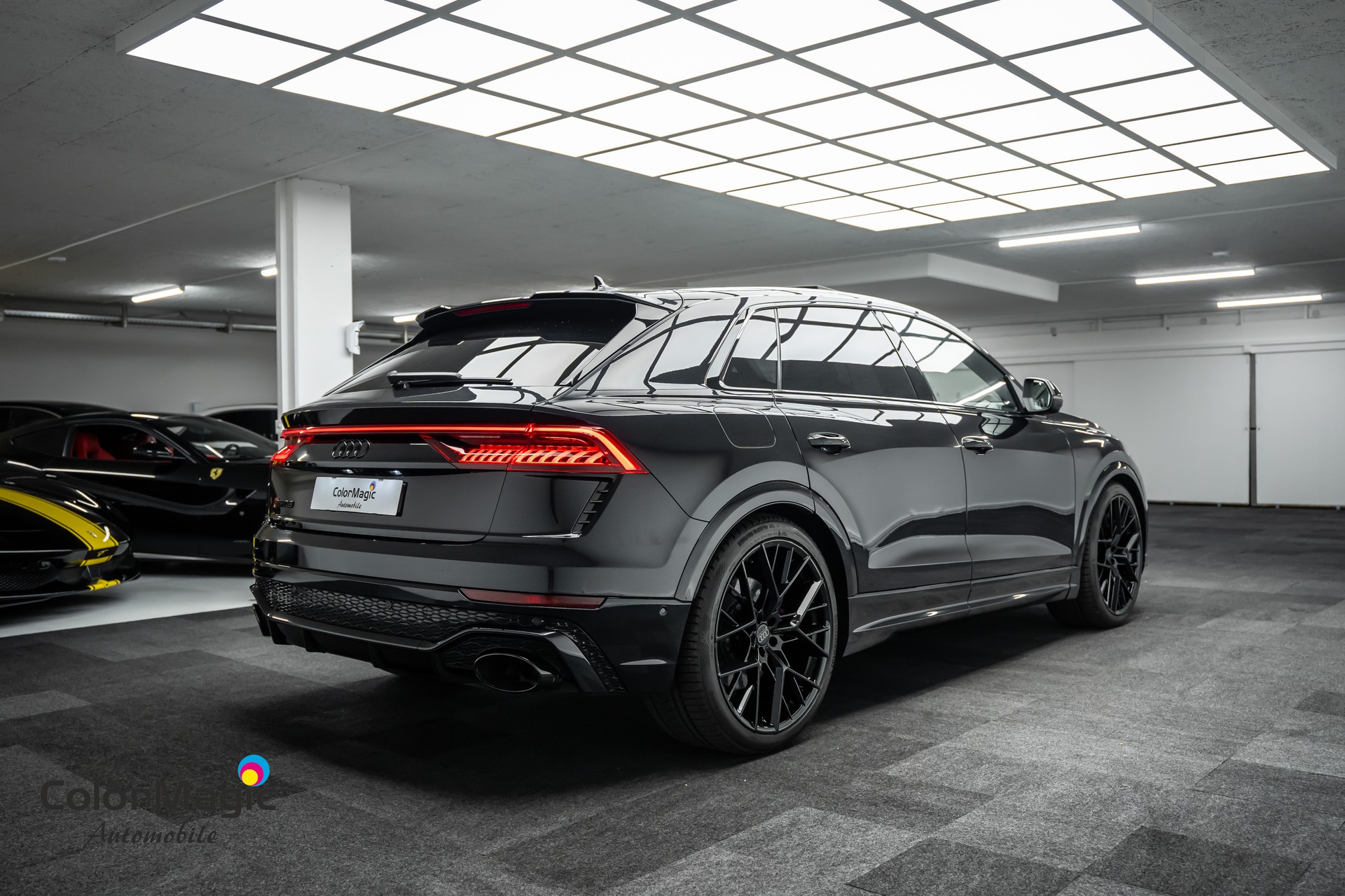 AUDI * RSQ8 * TOP ZUSTAND * TOP AUSSTATTUNG * NEUPREIS ÜBER 224000.- * LEASING AB 640.- *-image-5