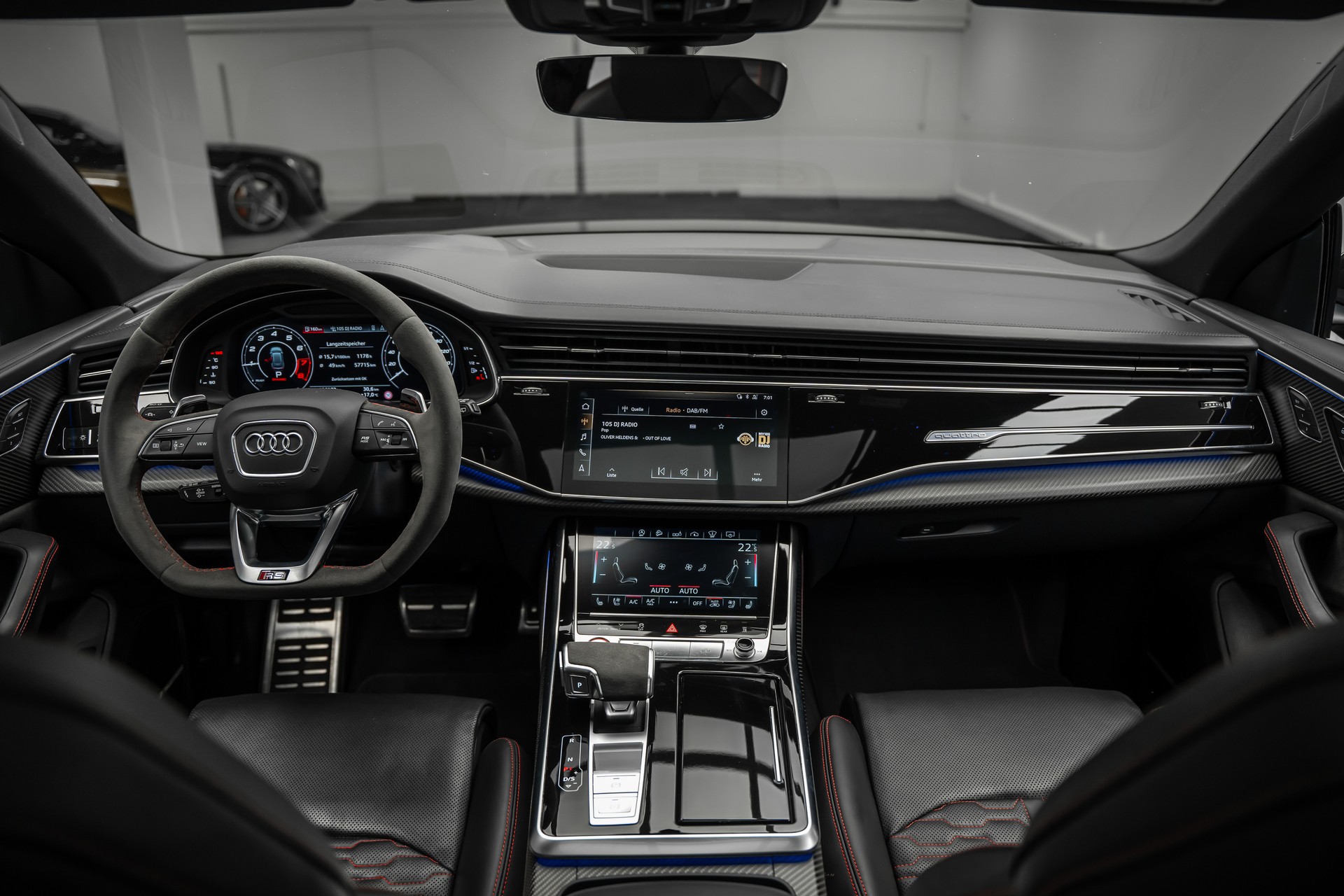 AUDI * RSQ8 * TOP ZUSTAND * TOP AUSSTATTUNG * NEUPREIS ÜBER 224000.- * LEASING AB 640.- *-image-19