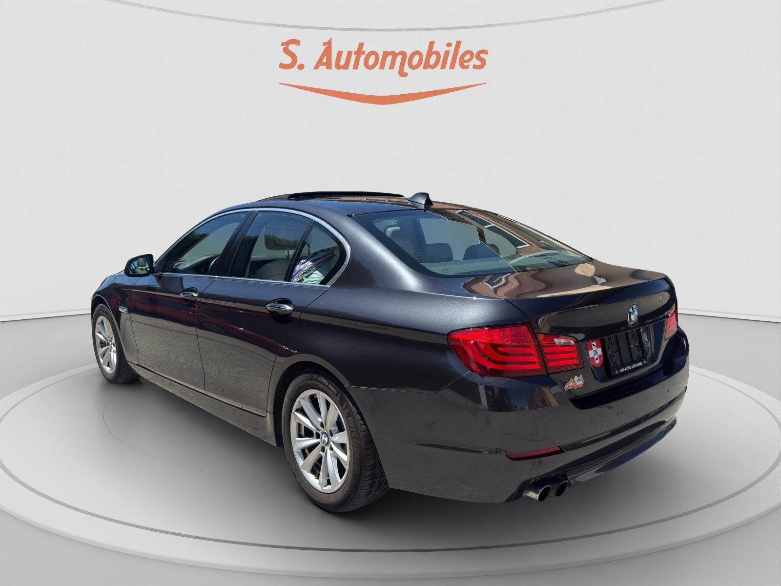 BMW 520d Steptronic-image-5