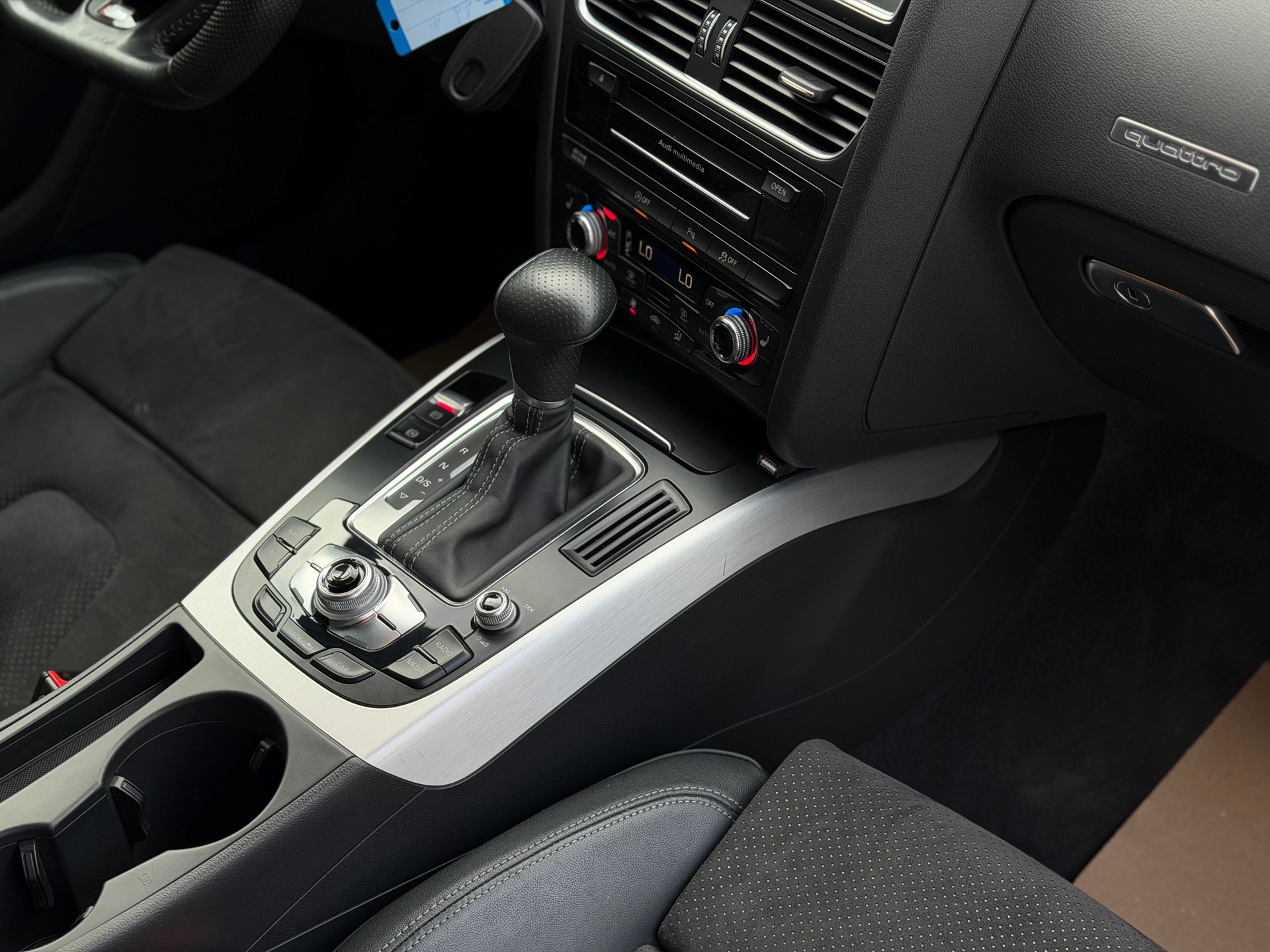 AUDI A5 Sportback 2.0 TDI quattro S-tronic-image-17