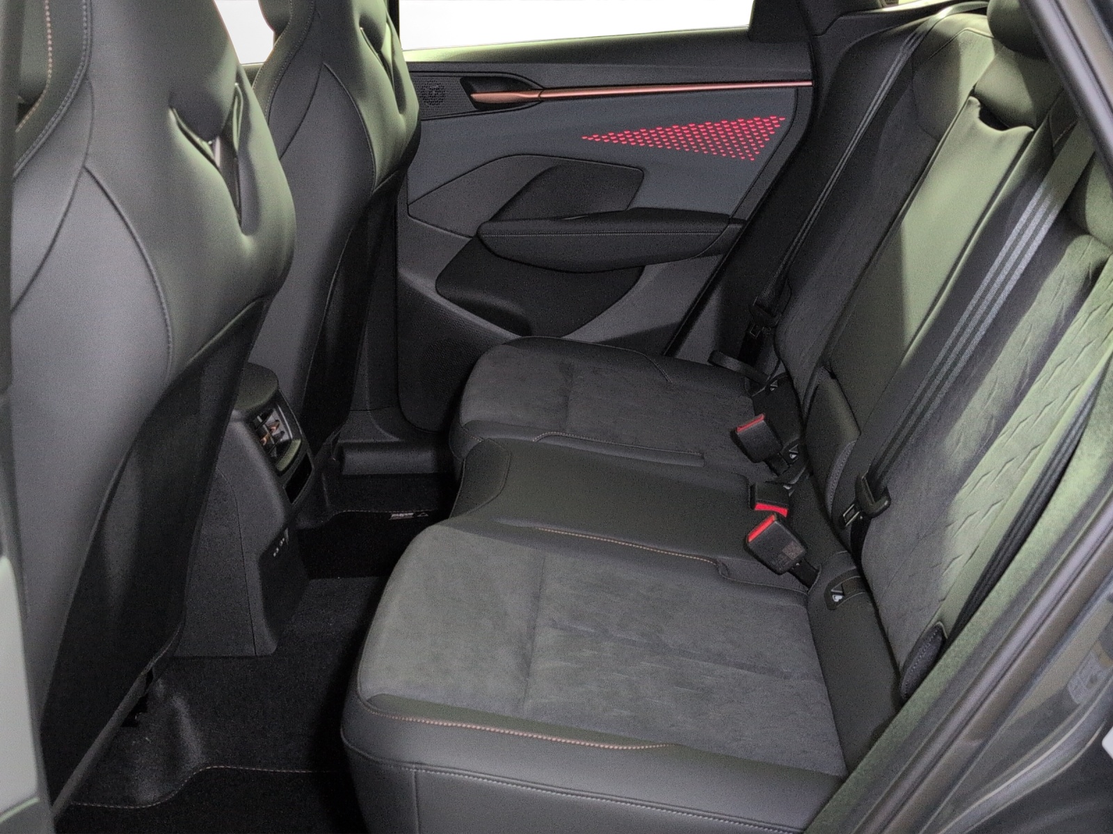 CUPRA Terramar 2.0 TSI DSG Prime Edition VZ 4Drive-image-7