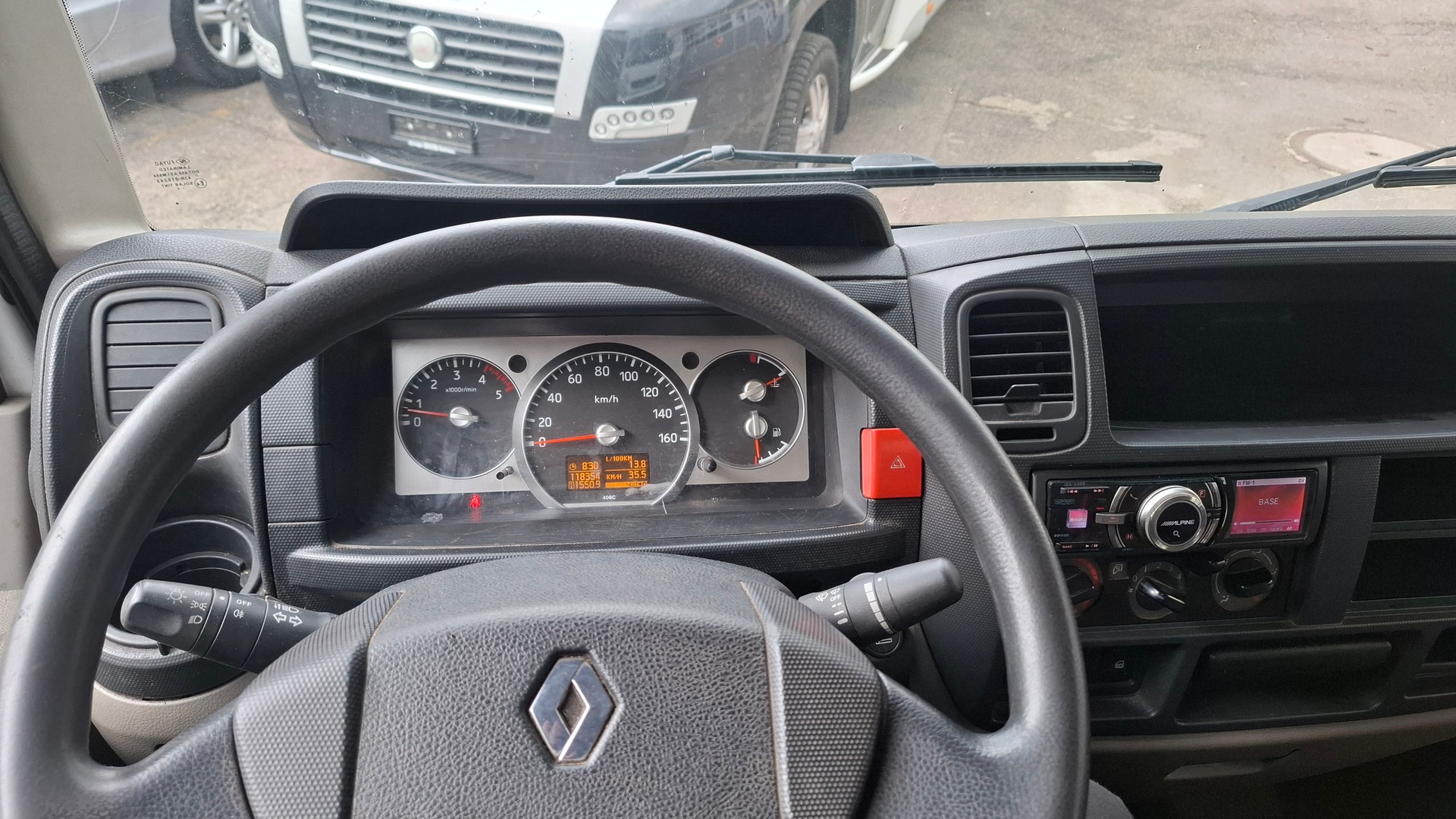 RENAULT Maxity 150.35 Dynamic-image-24