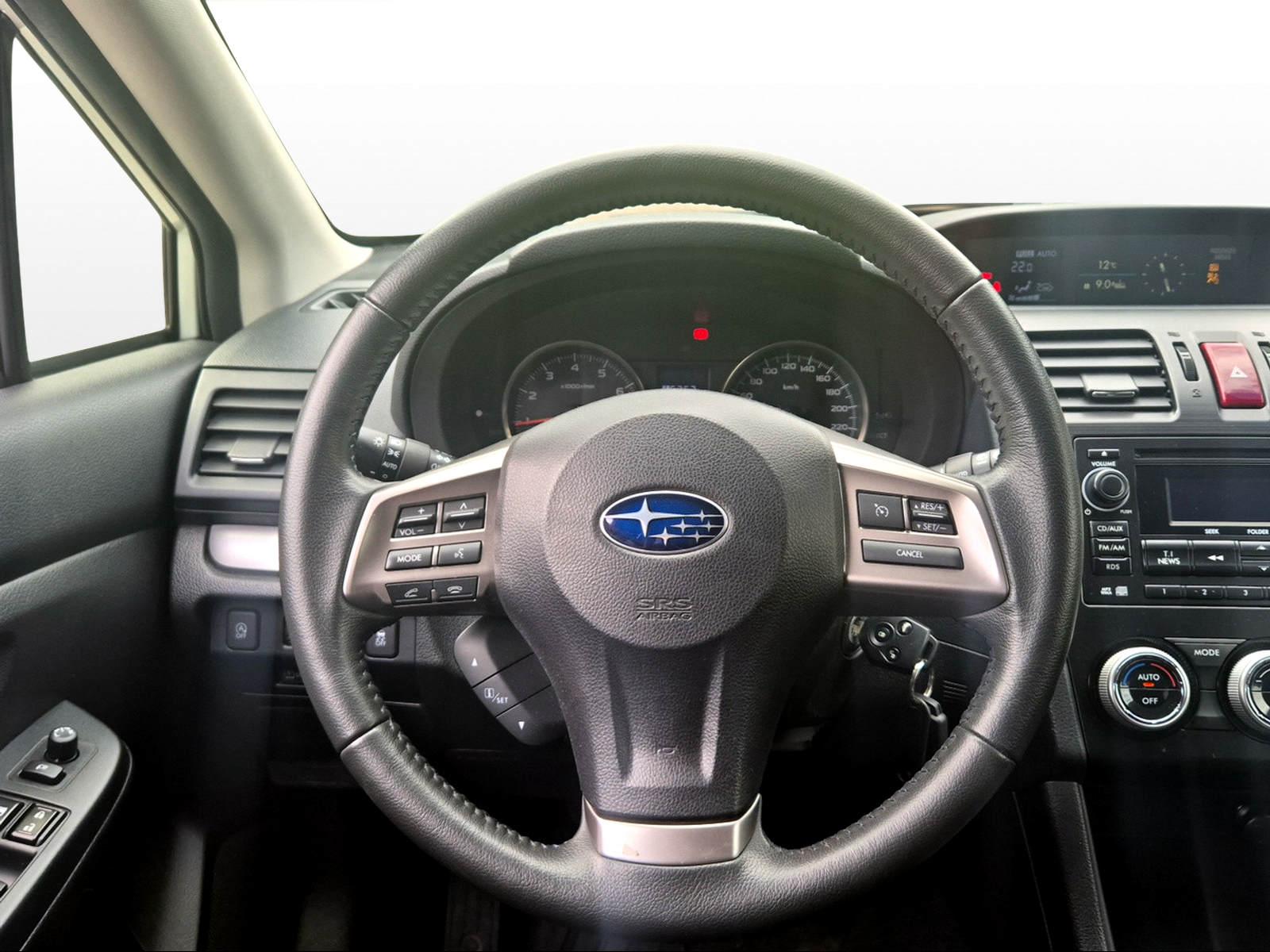 SUBARU XV 2.0i Swiss Two-image-10