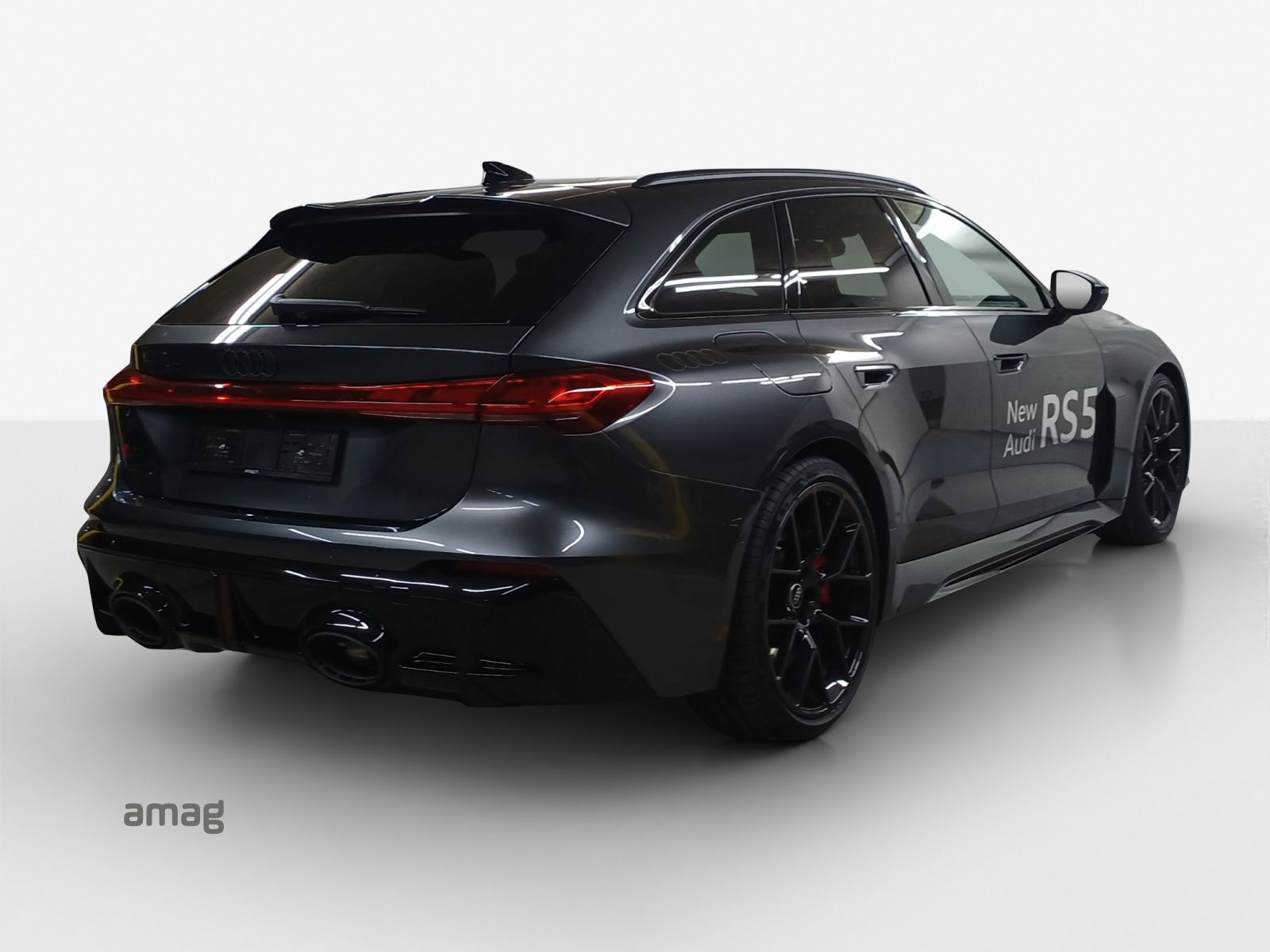 AUDI RS 5 Avant TFSI 470 kW Tiptronic quattro-image-4