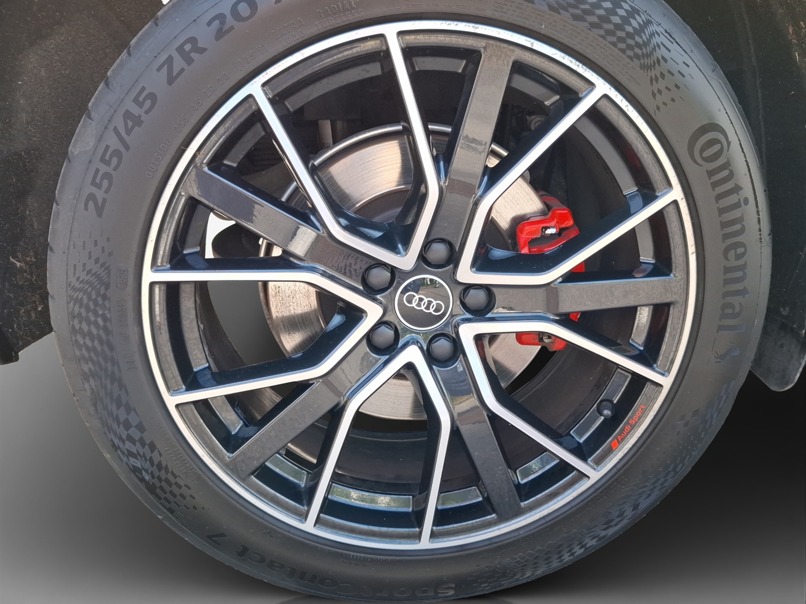AUDI Q5 50 TFSI e PHEV S line quattro S-tronic-image-14