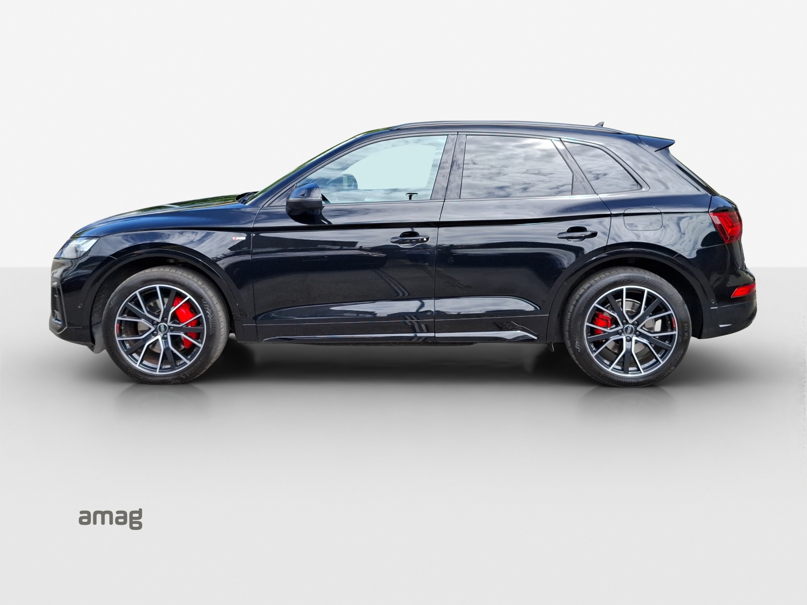 AUDI Q5 50 TFSI e PHEV S line quattro S-tronic-image-1