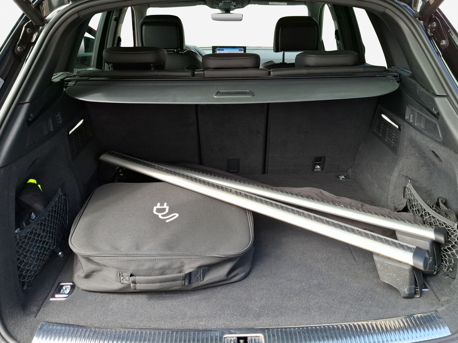 AUDI Q5 50 TFSI e PHEV S line quattro S-tronic-image-13