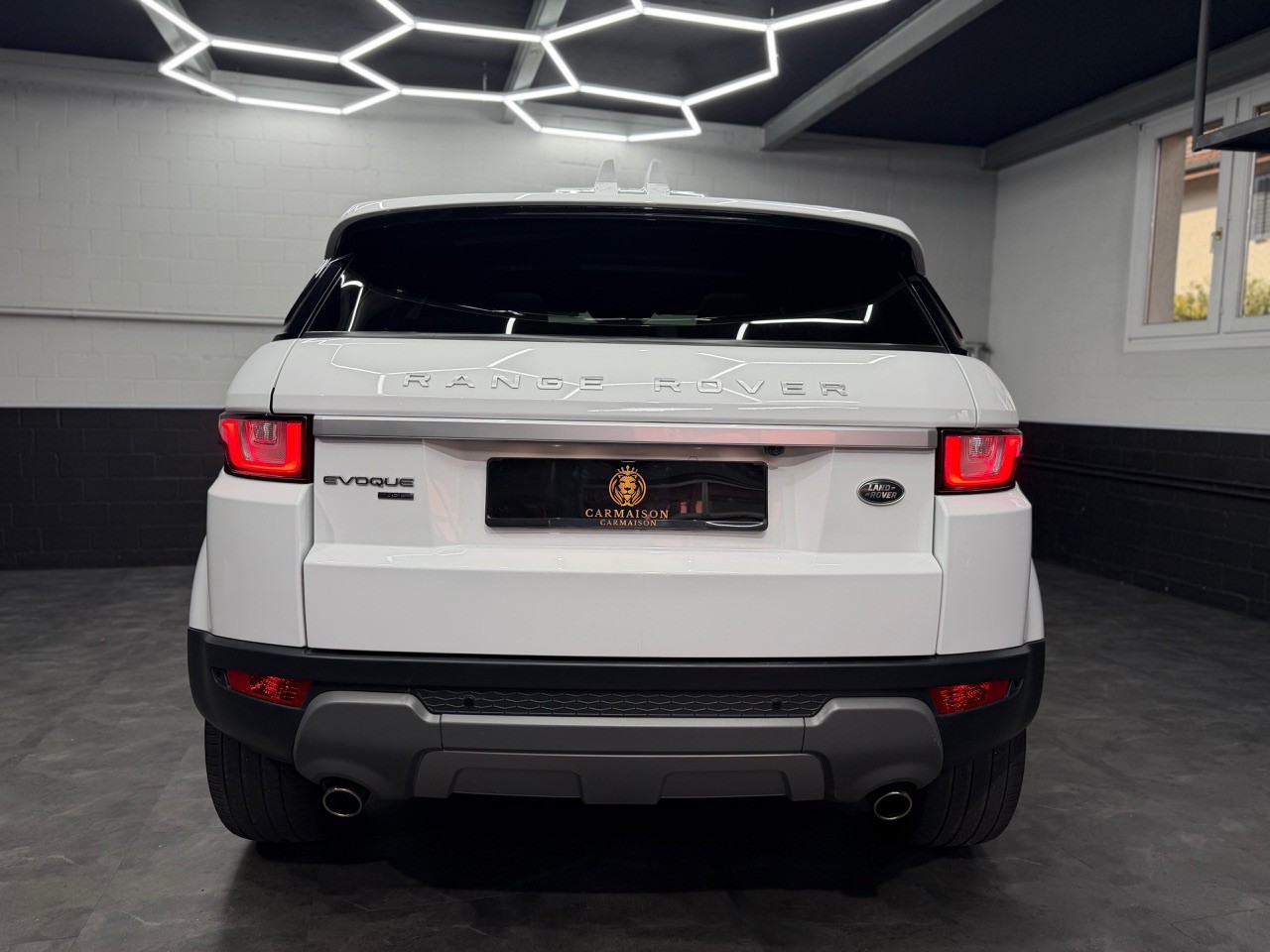 LAND ROVER Range Rover Evoque 2.0 TD4 HSE AT9-image-7
