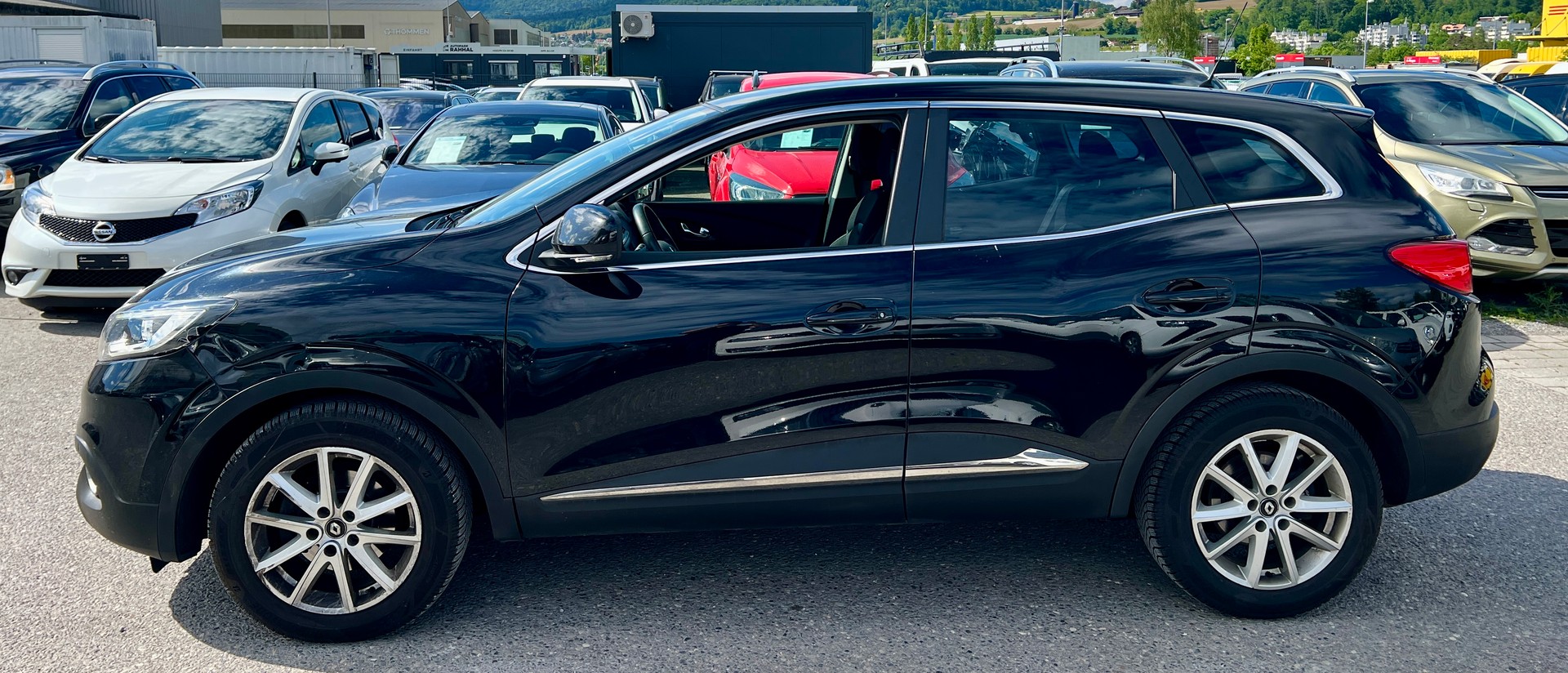 RENAULT Kadjar 1.5 dCi Zen EDC Automat (Klimatronik * Alufelgen * Sensoren Mi Kamera * Multilenkrad * Xenon * Navigation * BO6)-image-4