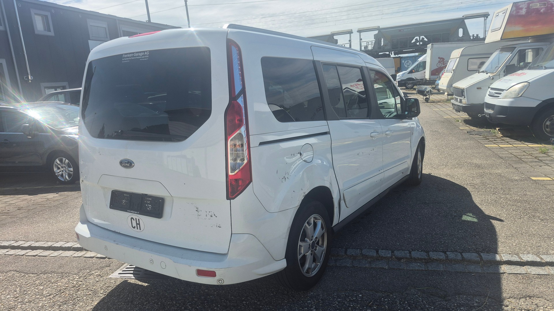 FORD Grand Tourneo Connect 1.5 TDCi Trend Powershift-image-5