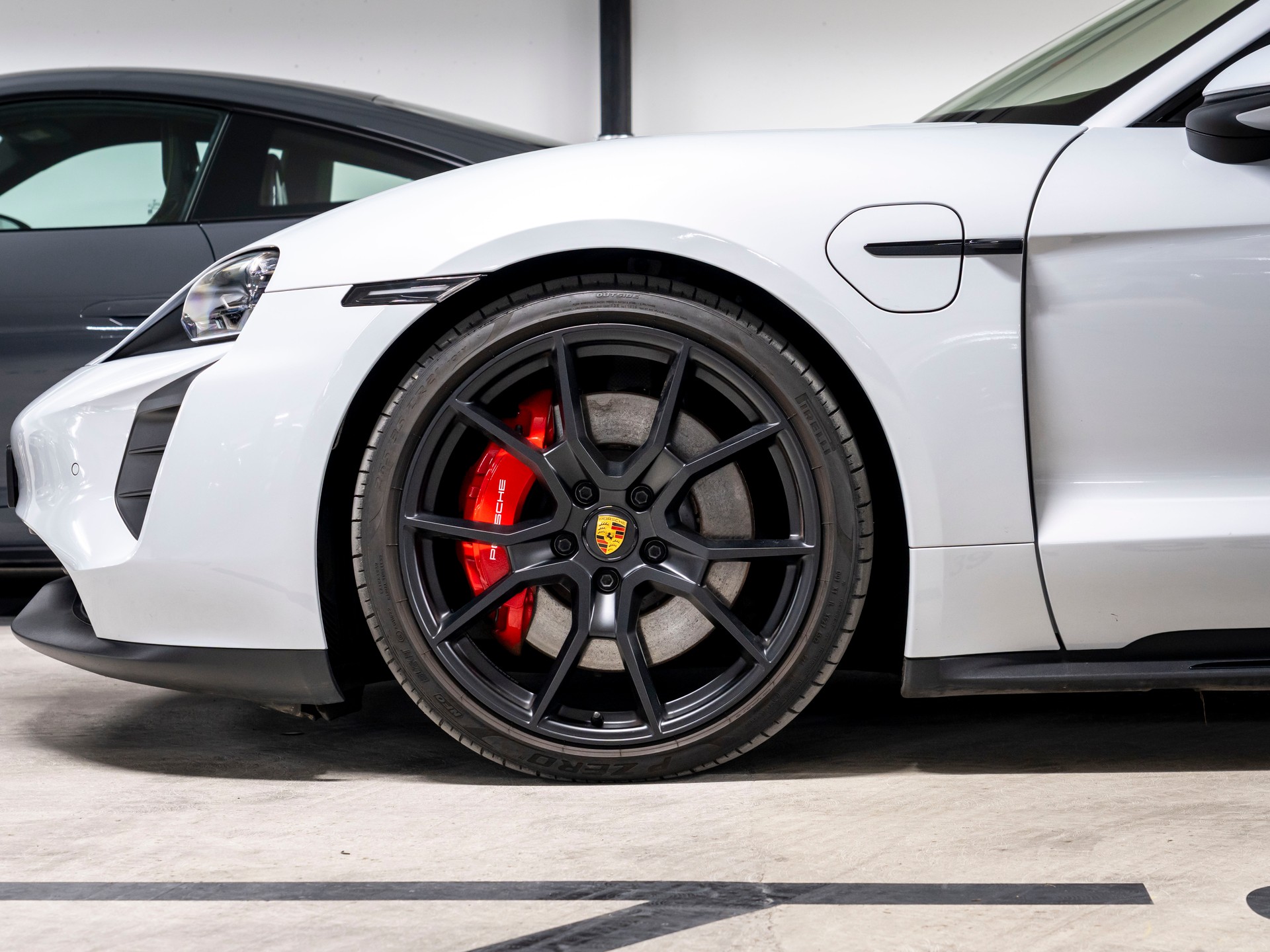 PORSCHE Taycan GTS Sport Turismo Performance Plus 93,4kWh-image-9