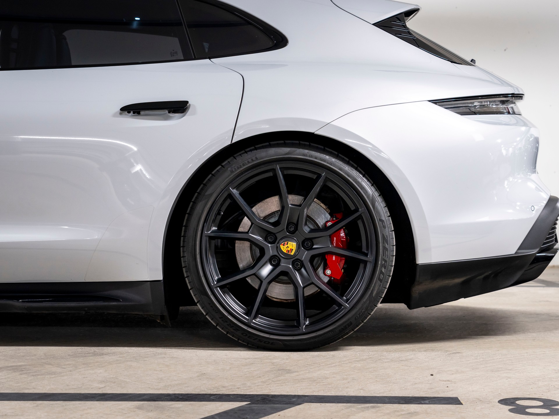 PORSCHE Taycan GTS Sport Turismo Performance Plus 93,4kWh-image-10