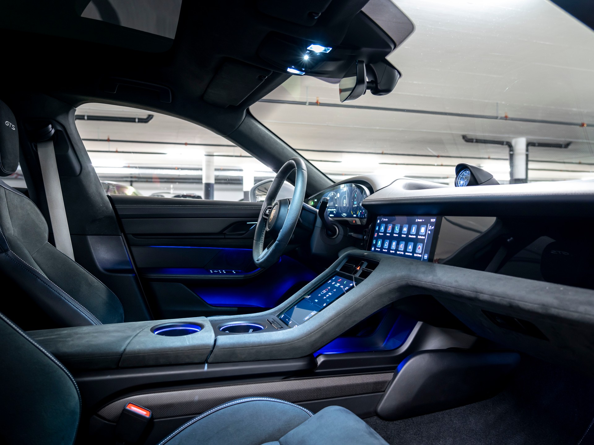 PORSCHE Taycan GTS Sport Turismo Performance Plus 93,4kWh-image-23