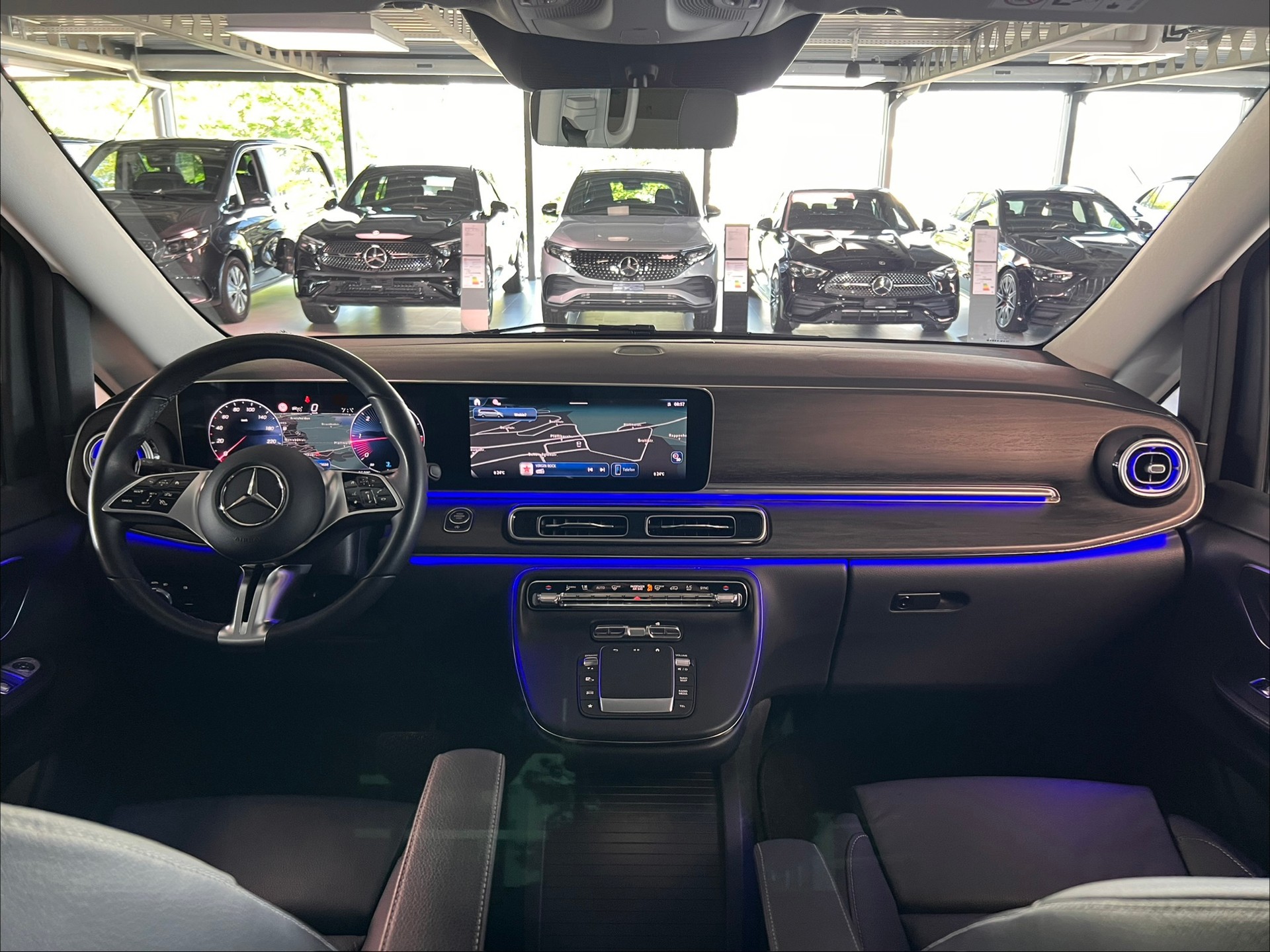 MERCEDES-BENZ V 250 d lang Avantgarde 4Matic G-Tronic-image-10