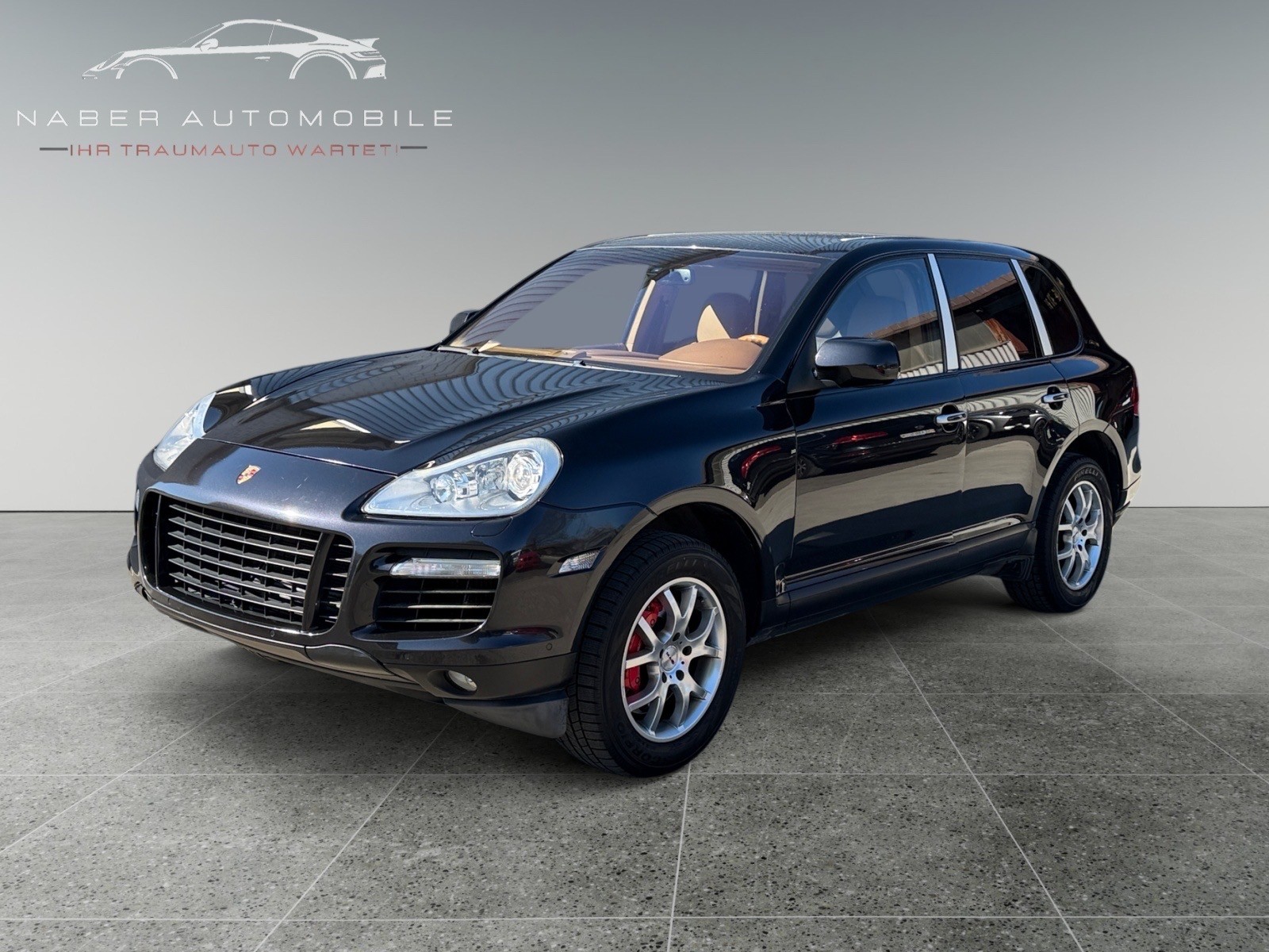 PORSCHE Cayenne Turbo-image-0