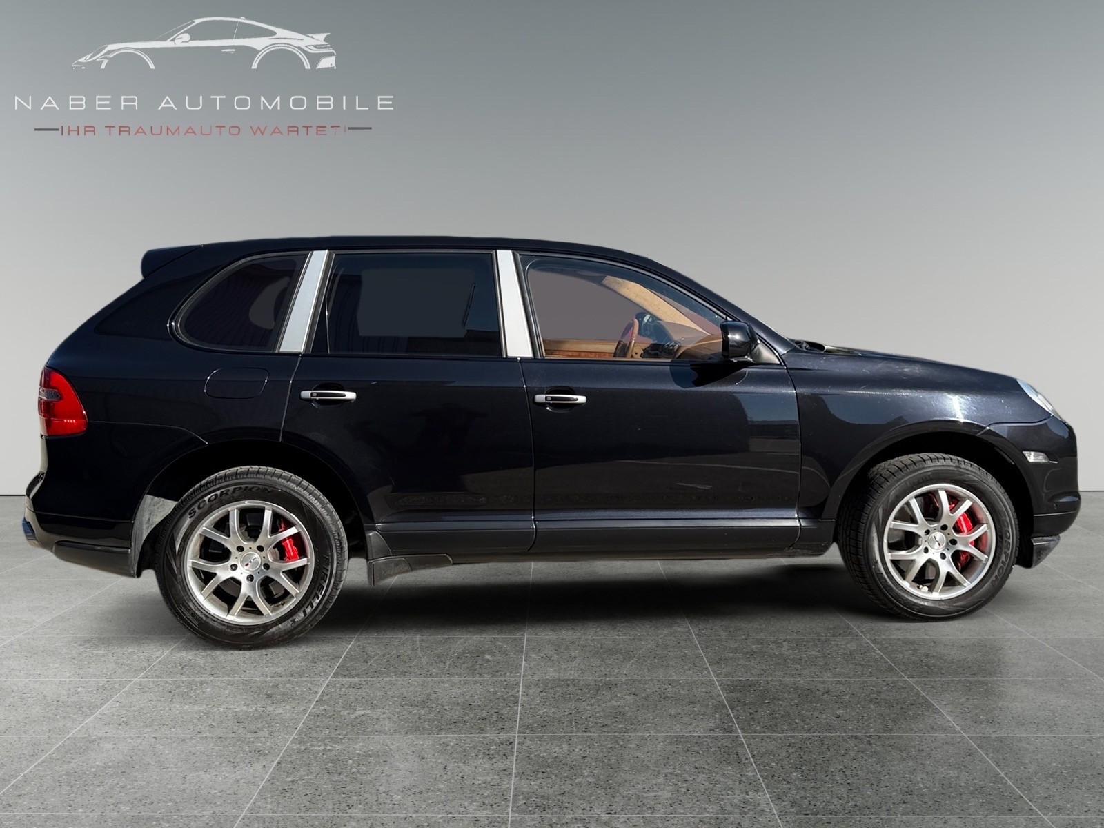 PORSCHE Cayenne Turbo-image-5