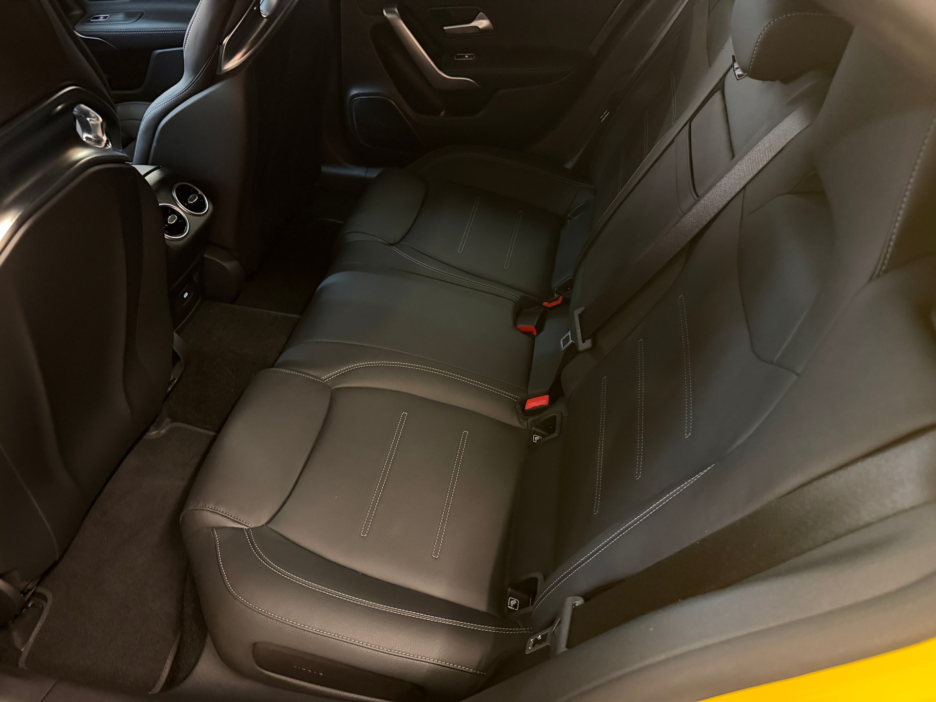 MERCEDES-BENZ A 45 S AMG 4matic+-image-5