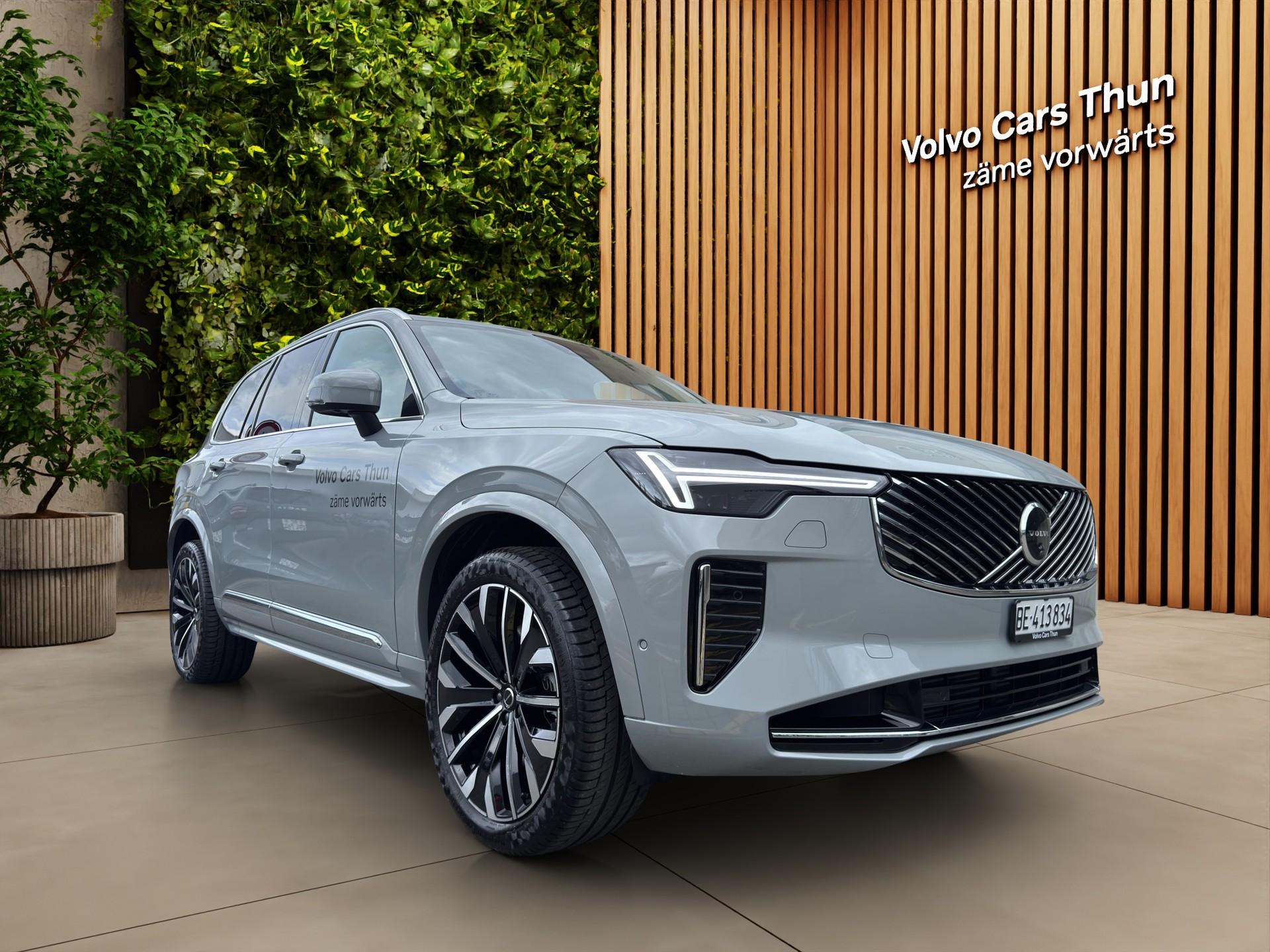 VOLVO XC90 2.0 T8 TE Ultra Bright eAWD-image-2