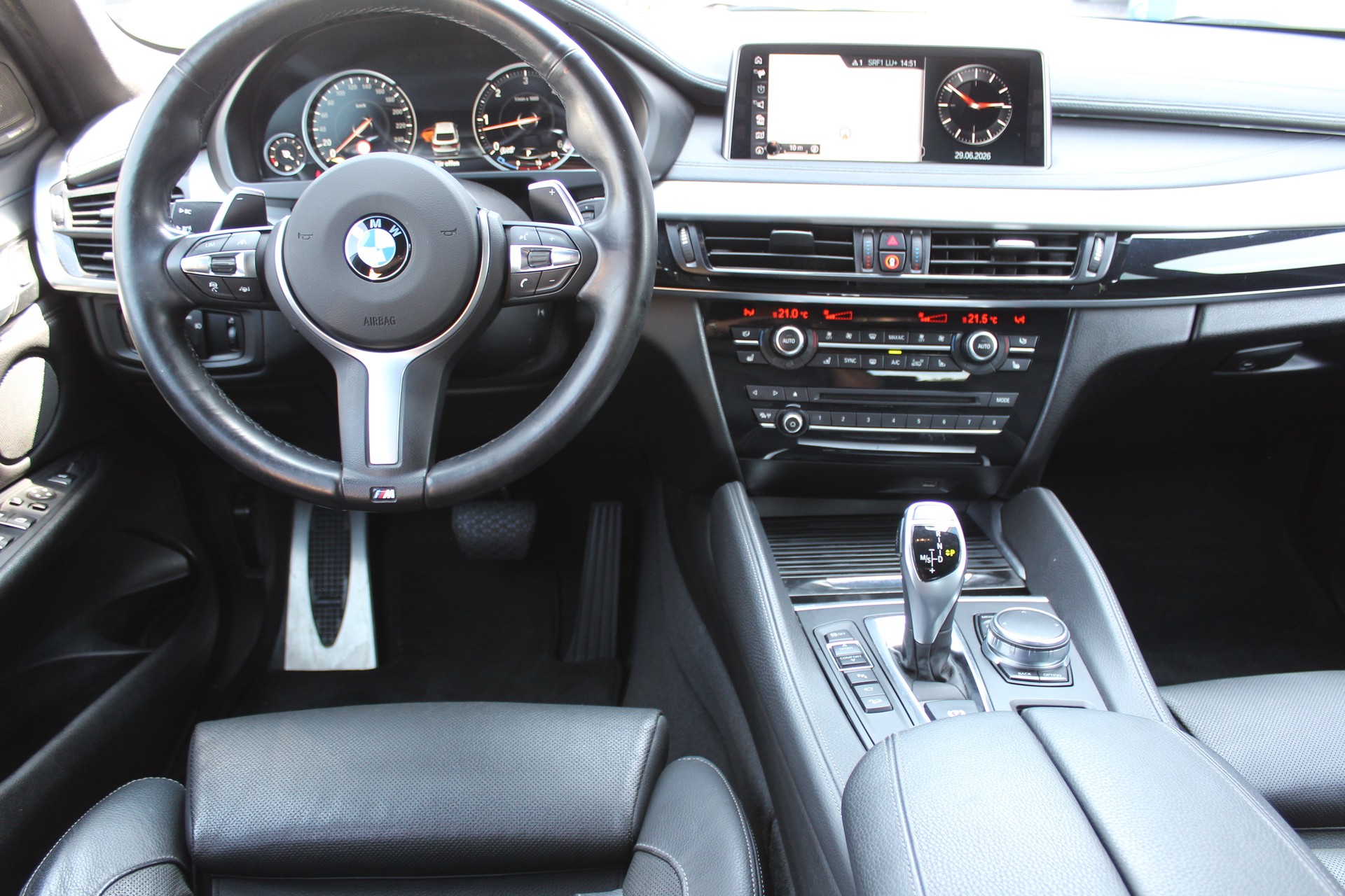 BMW X6 xDrive 30d M Sportpaket-image-9