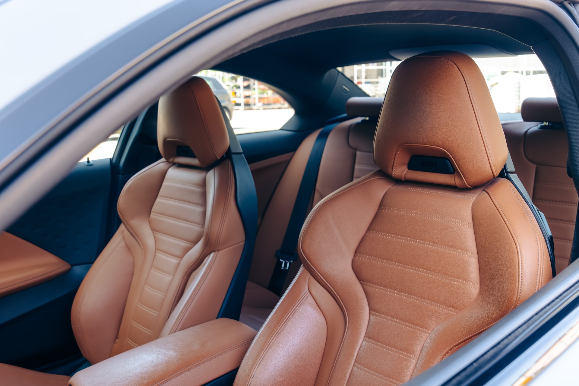 BMW M240i xDrive M Sport Pro Steptronic-image-8