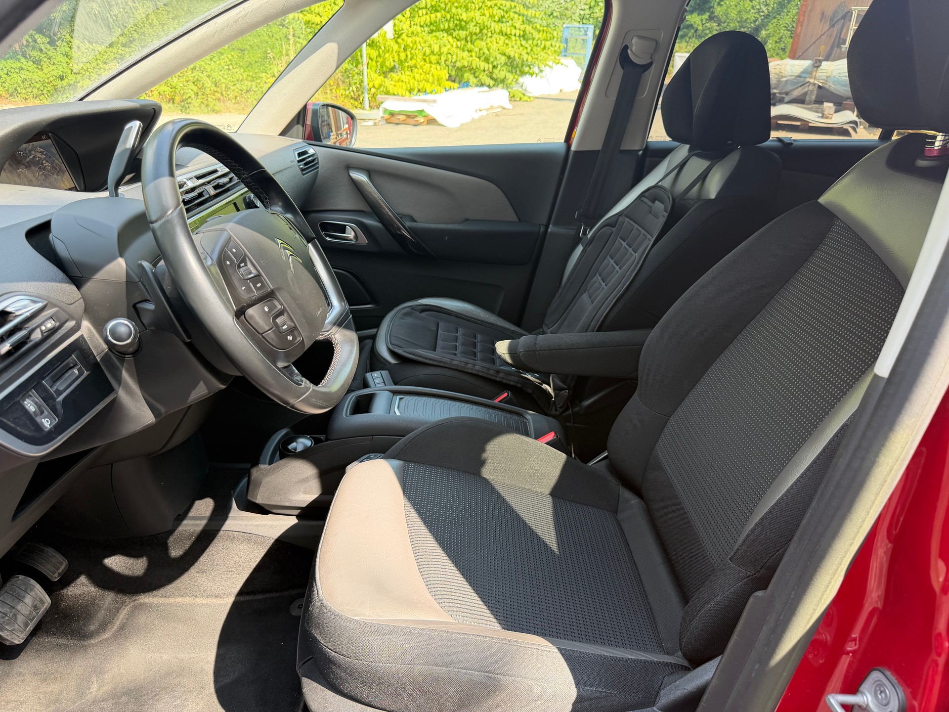 CITROEN Grand C4 Picasso 2.0 BlueHDi Exclusive Automatic-image-8