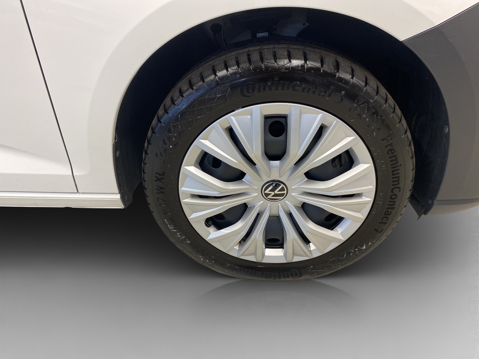VW Caddy Cargo 2.0TDI Maxi 4Motion-image-14