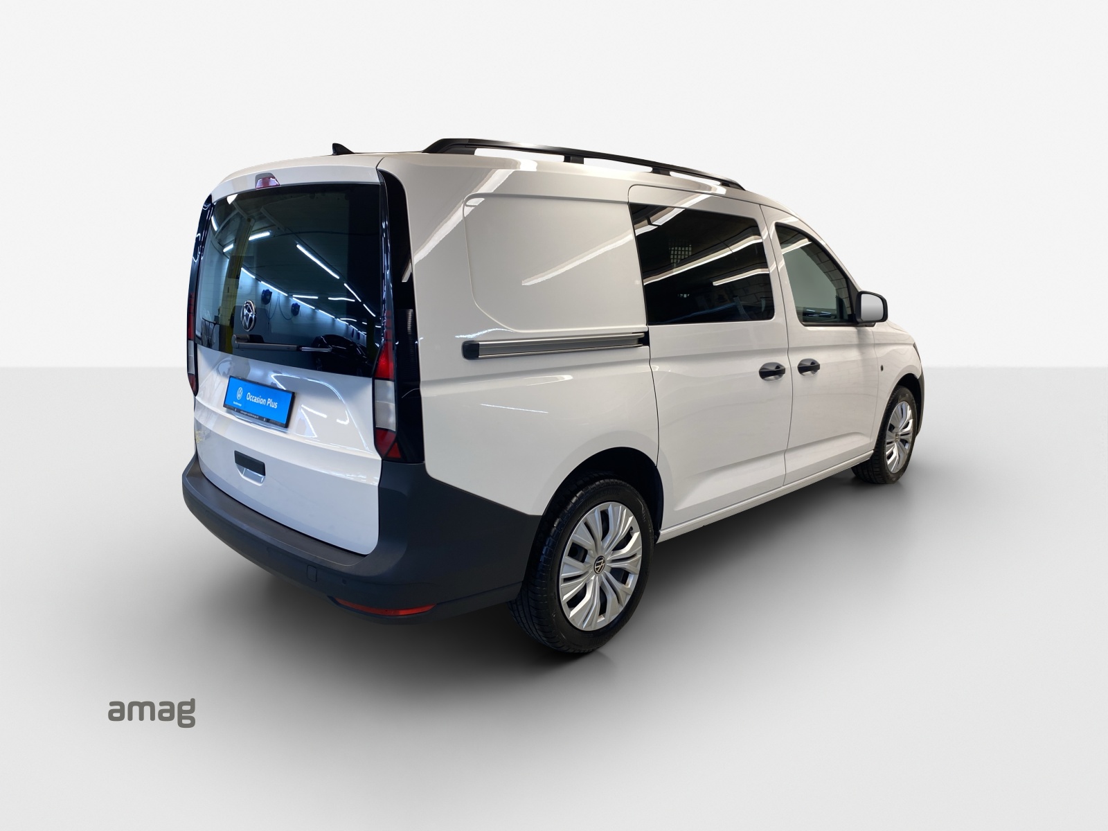 VW Caddy Cargo 2.0TDI Maxi 4Motion-image-4