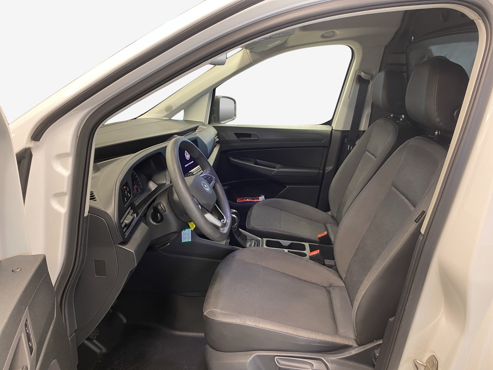 VW Caddy Cargo 2.0TDI Maxi 4Motion-image-7