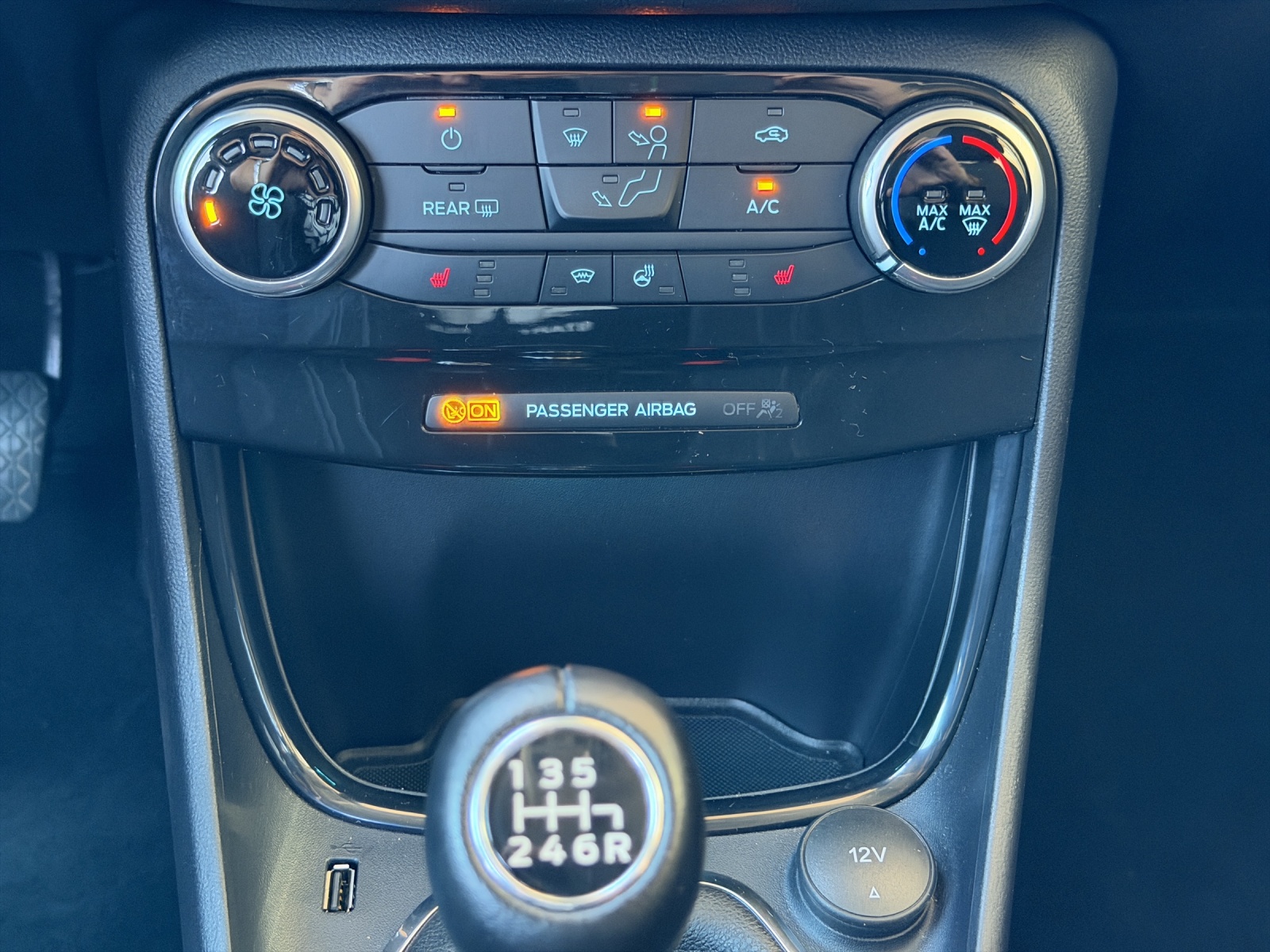 FORD Puma 1.0 EcoB 125 Titanium Design-image-11