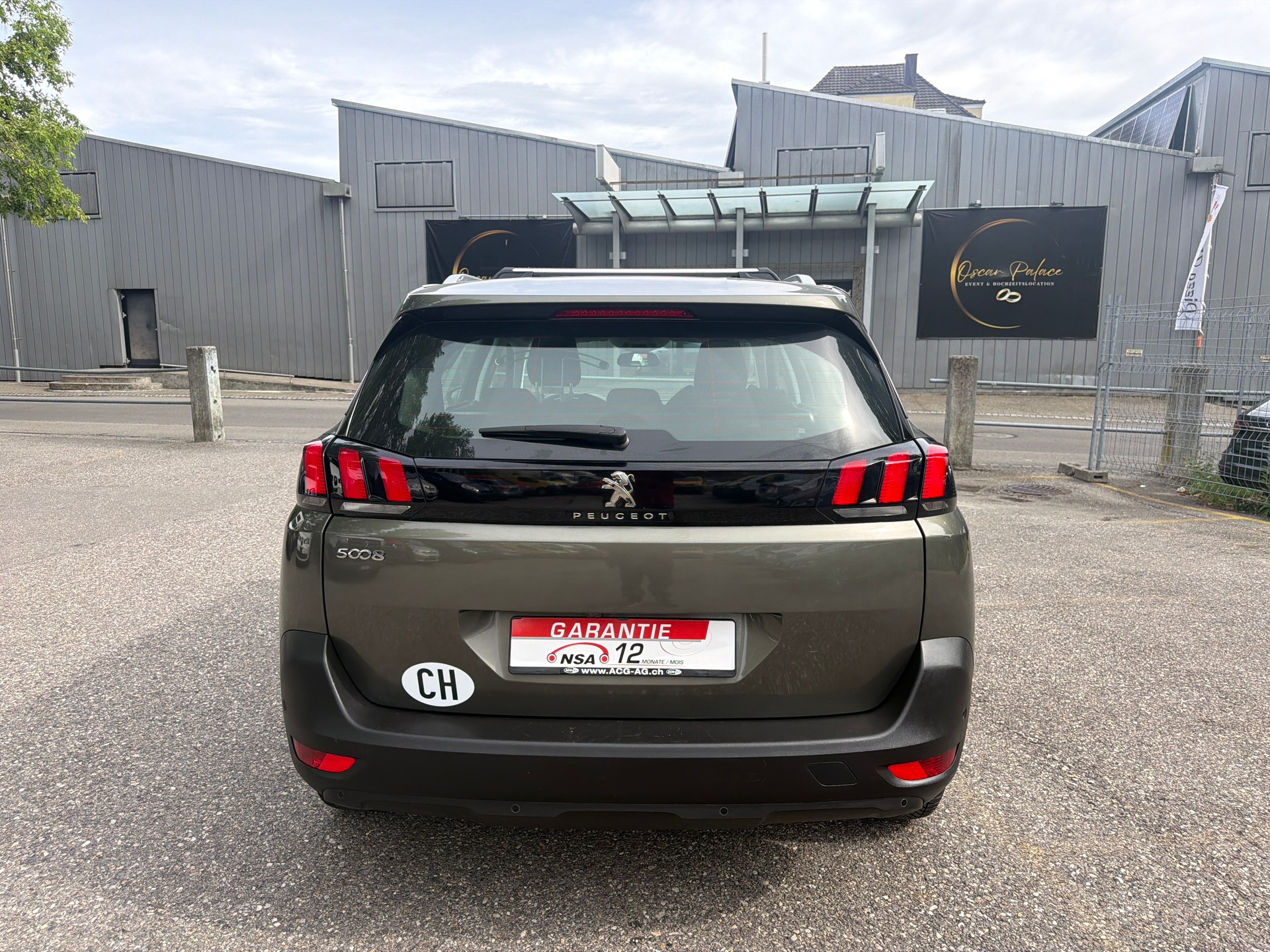 PEUGEOT 5008 1.5 BlueHDi Business Line ETA * 07x Sitze * Gr. Navi * Klima-auto * PDC V&H - RF-Kamera * Tempomat * Ab MFK 11.2024 *-image-6
