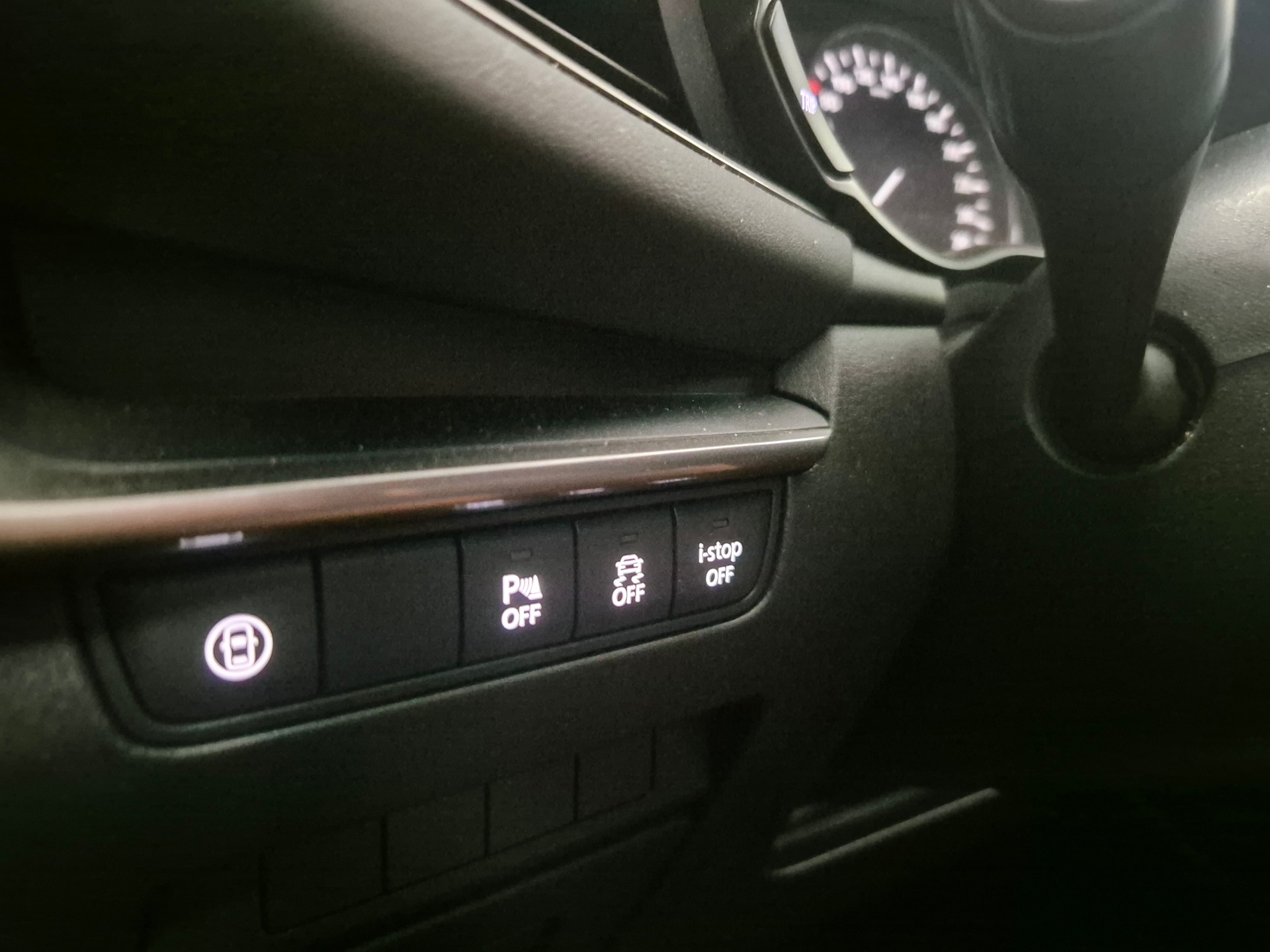MAZDA 3 Hatchback SKYACTIV-X M Hybrid 180 Ambition-image-13