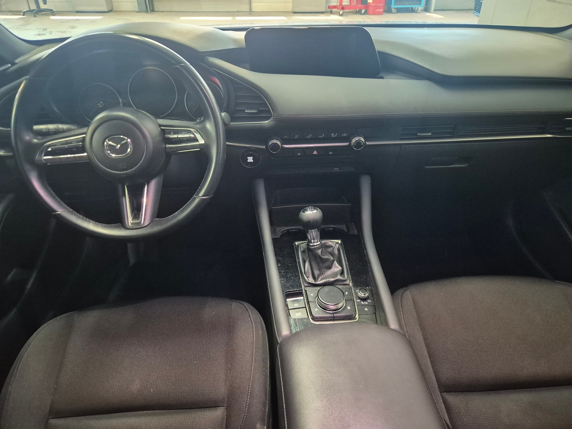 MAZDA 3 Hatchback SKYACTIV-X M Hybrid 180 Ambition-image-6