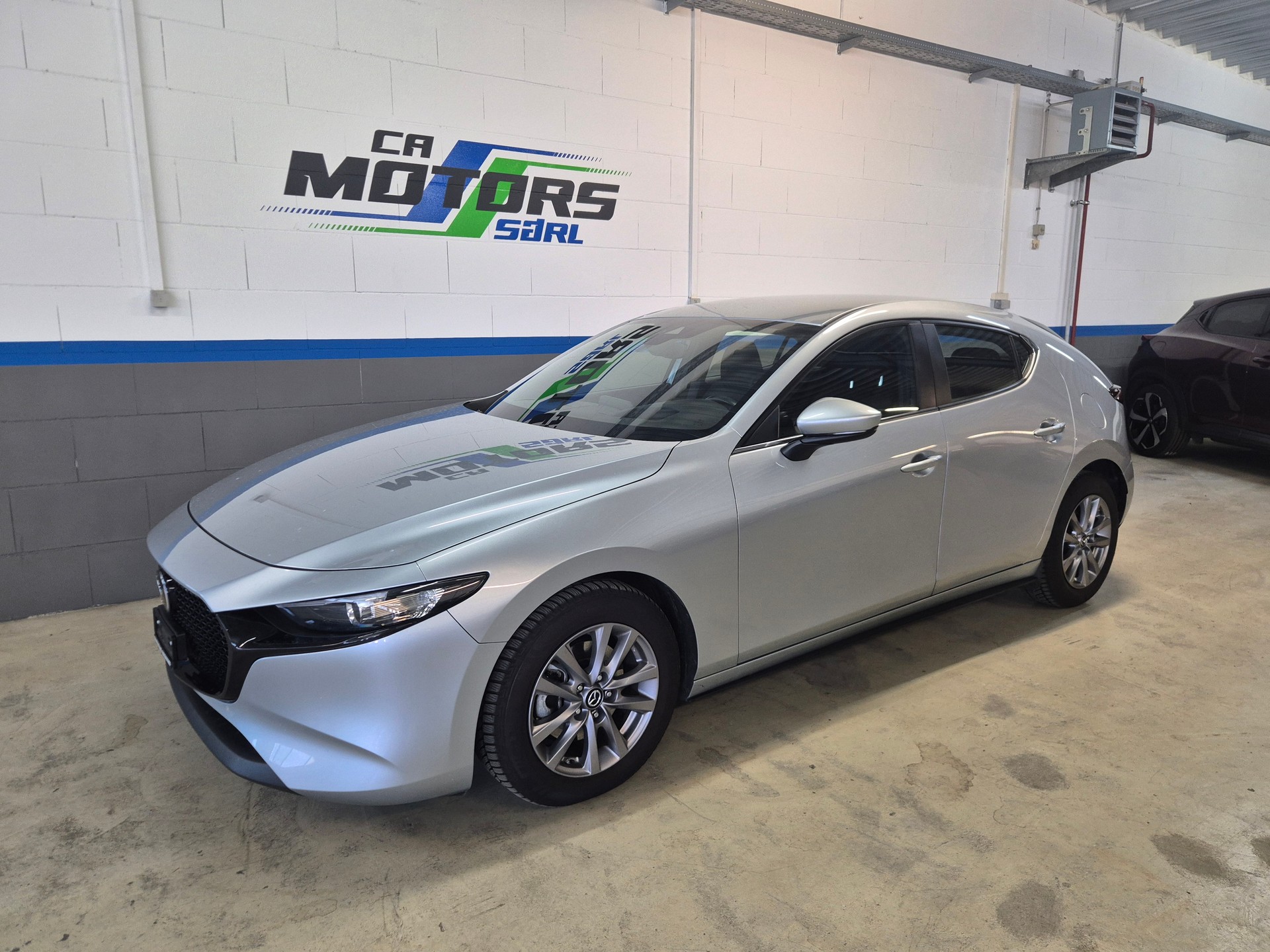 MAZDA 3 Hatchback SKYACTIV-X M Hybrid 180 Ambition-image-4