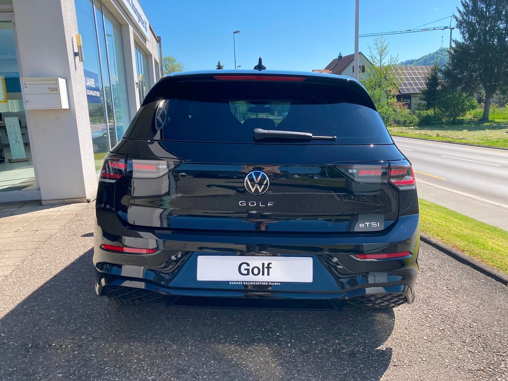 VW Golf 1.5 e TSI mHEV R-Line DSG-image-6