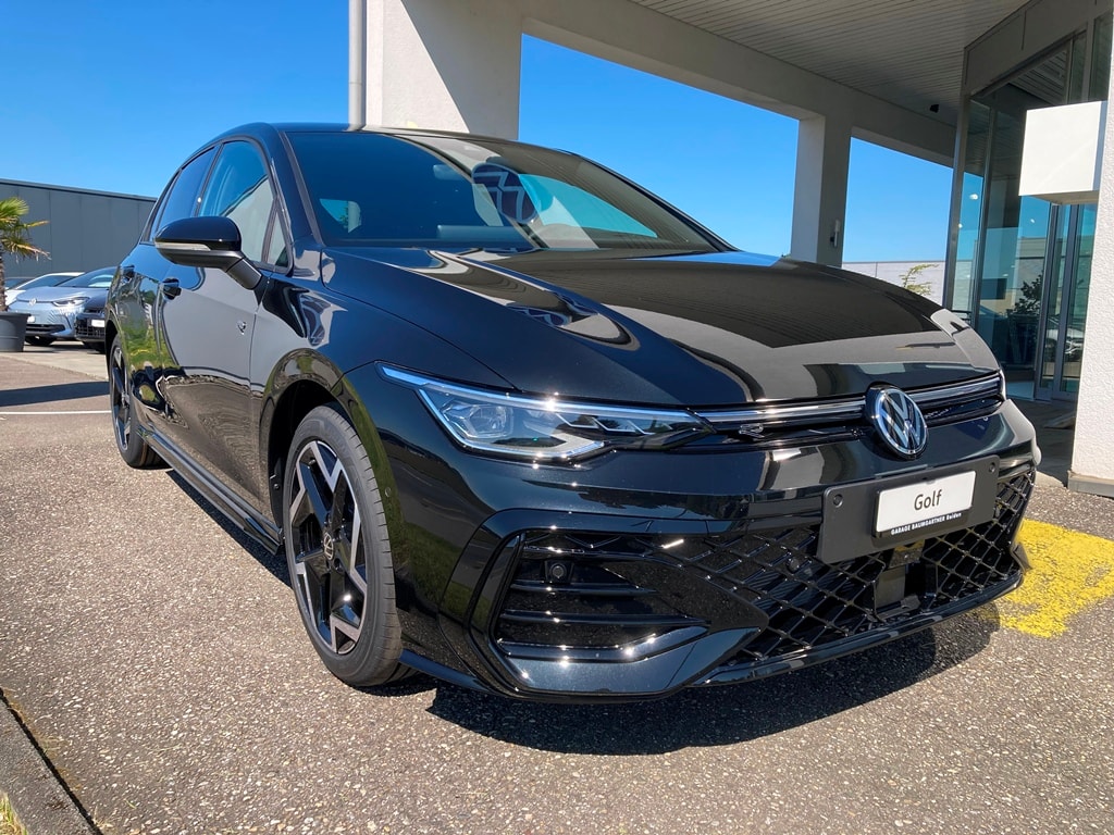 VW Golf 1.5 e TSI mHEV R-Line DSG-image-1