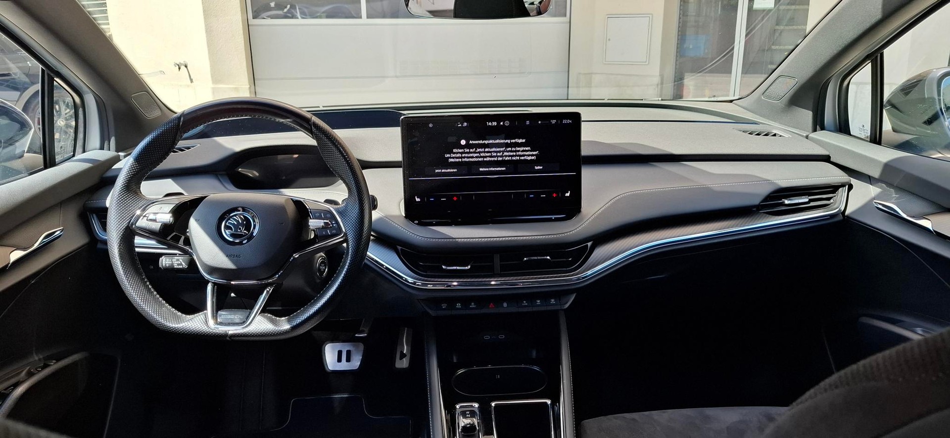 SKODA Enyaq iV 80x SportLine-image-10