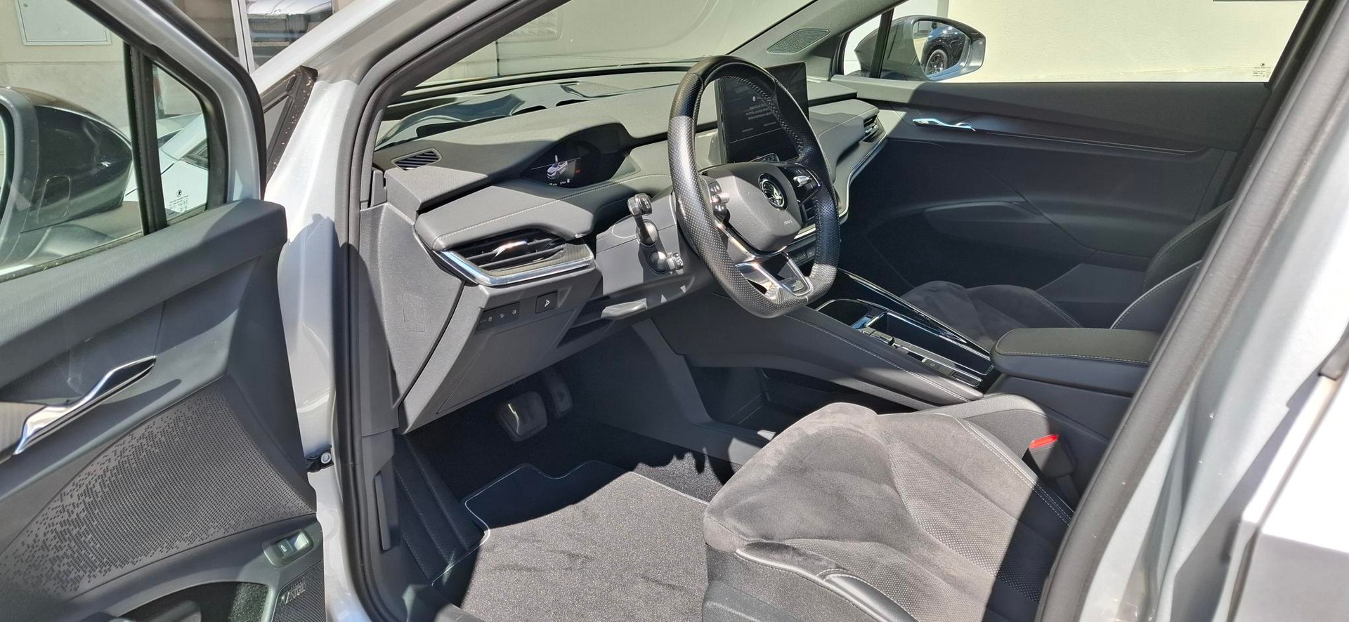 SKODA Enyaq iV 80x SportLine-image-7