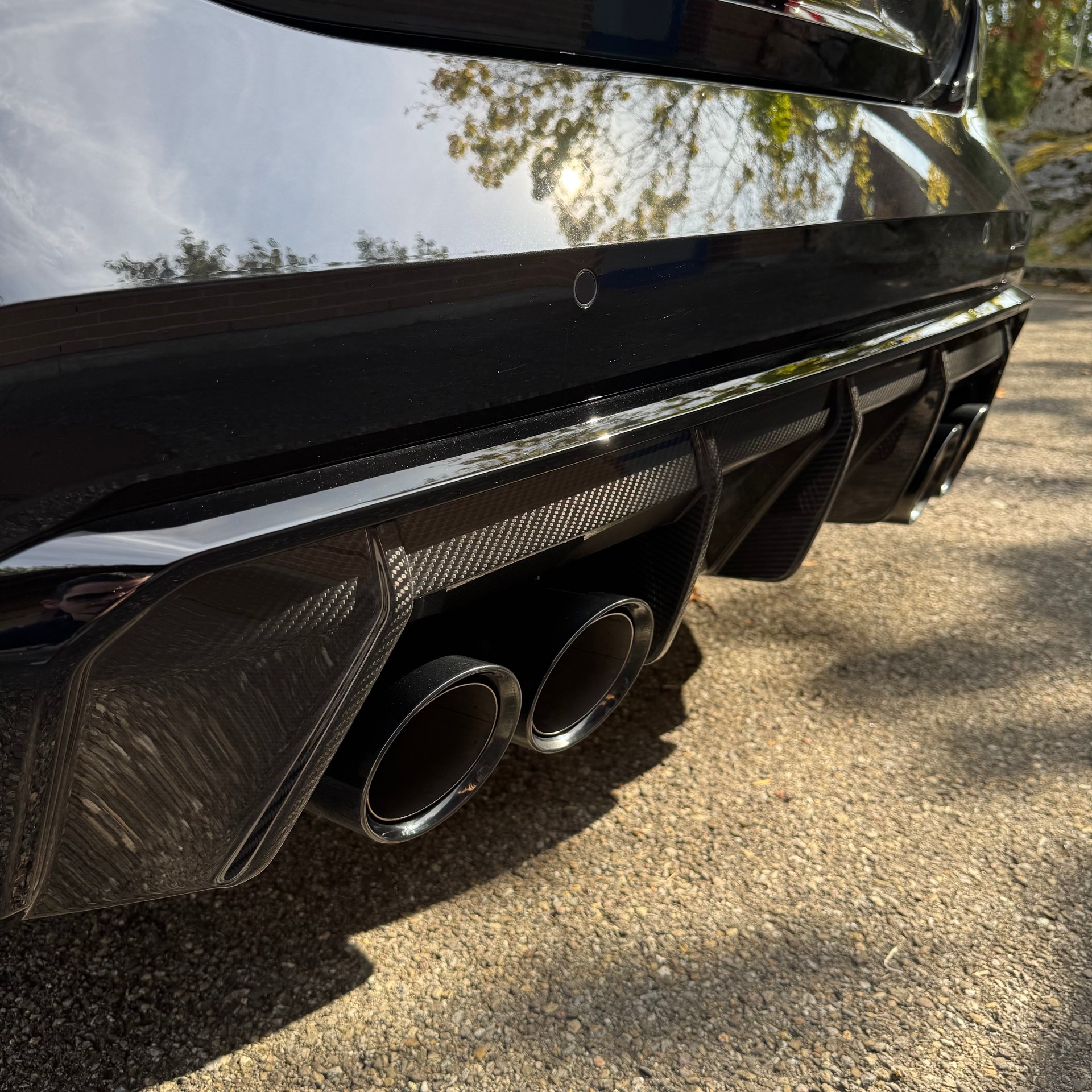 BMW M4 Competition M xDrive Cabrio-image-17